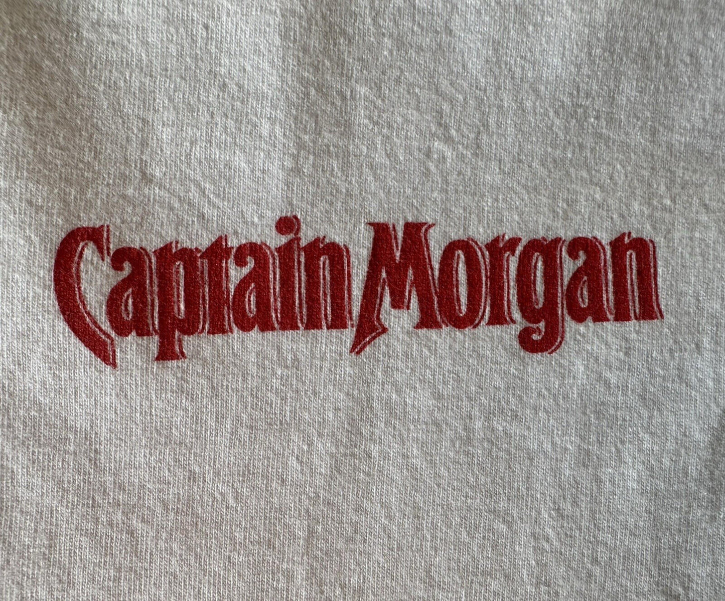 vintage 80's CAPTAIN MORGAN t shirt FRUIT OF THE LOOM single stitch LARGE white