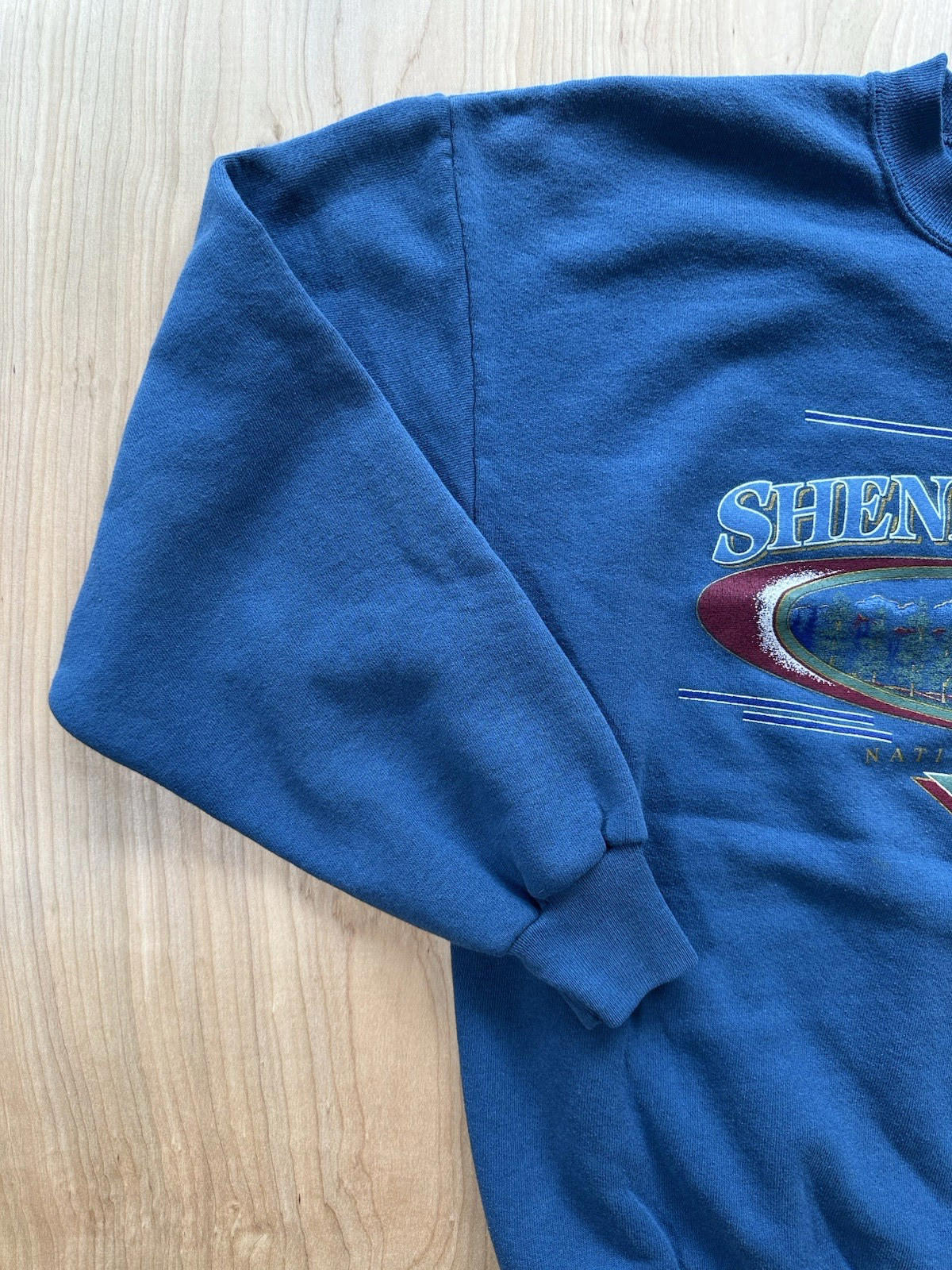 1980's vintage SHENANDOAH national park SWEATSHIRT blue TREES mountains USA nice
