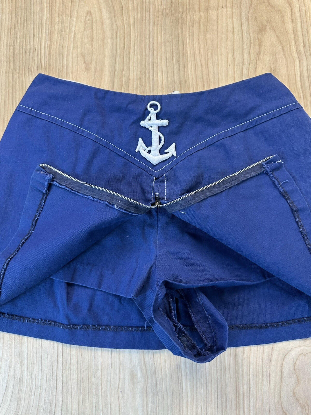 vintage 80's NAUTICAL blue ANCHOR embroidered SKORT/MINI DRESS 25" waist