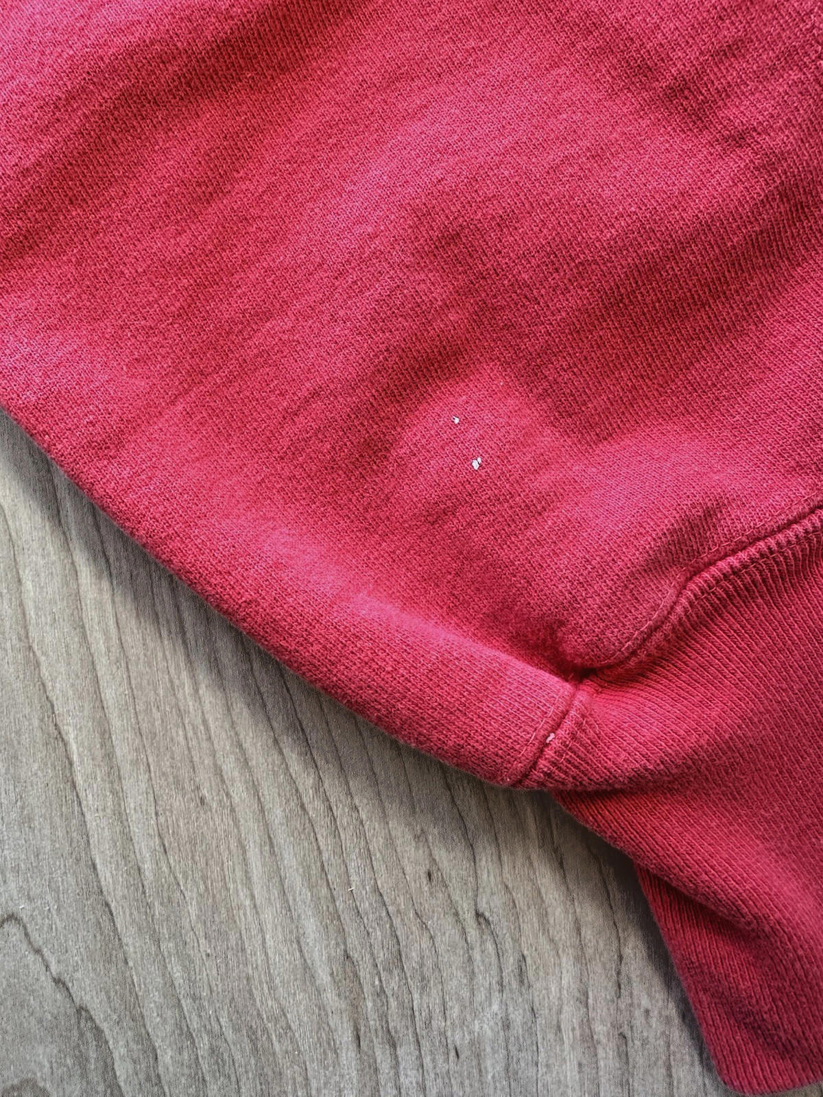 CHAMPION reverse weave LARGE made in USA 90's VINTAGE red