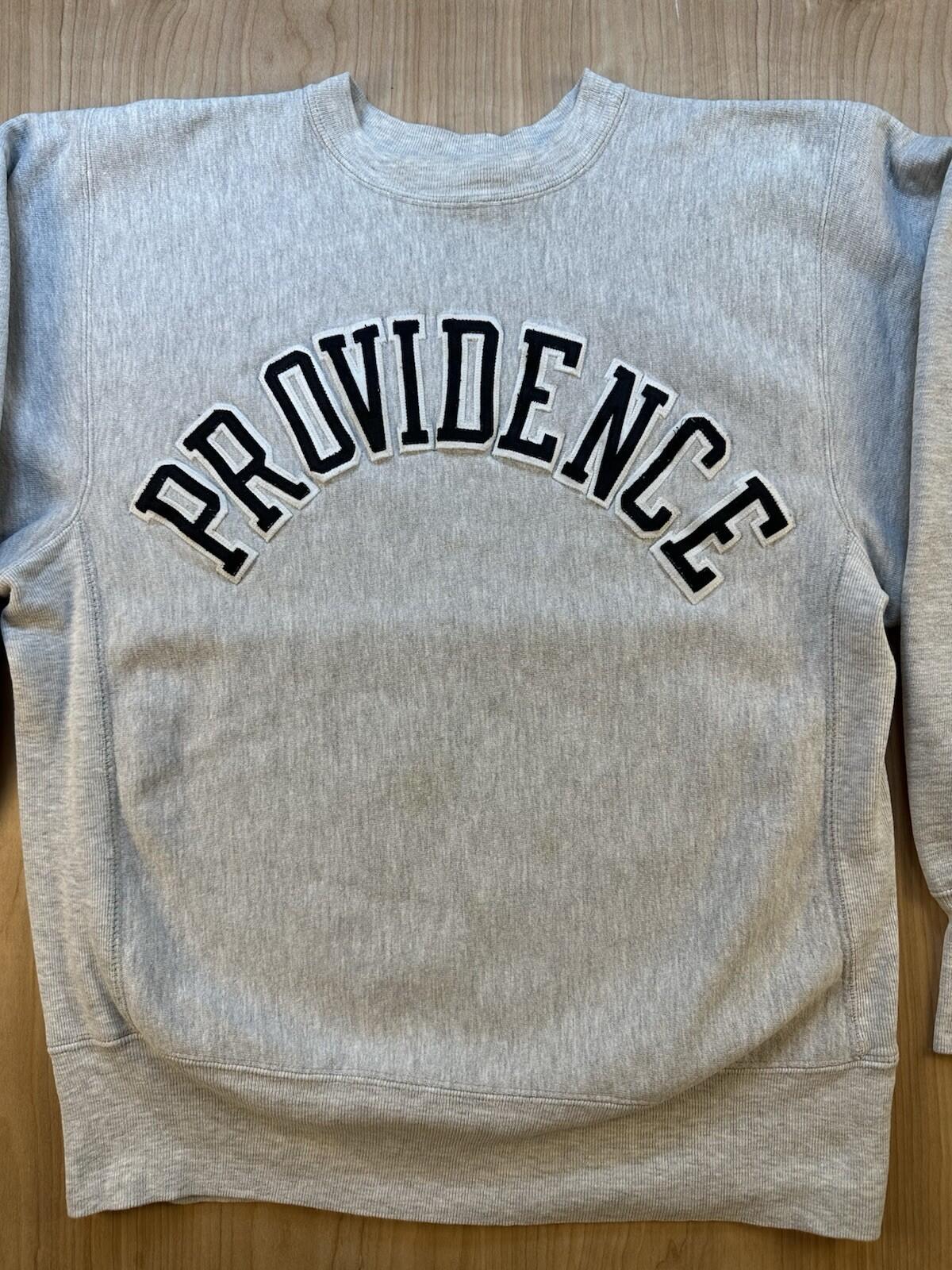 vintage 90's CHAMPION reverse weave SWEATSHIRT gray PROVIDENCE R.I. preppy LARGE