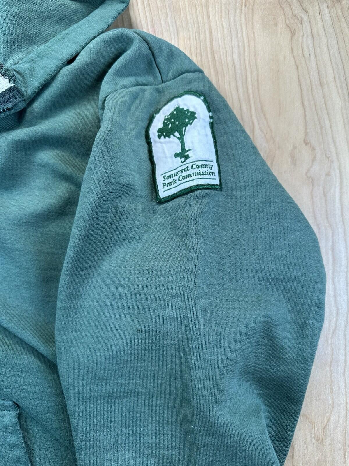 vintage 80's CAMBER waffle lined SWEATSHIRT shredded GREEN parks service PATCH L