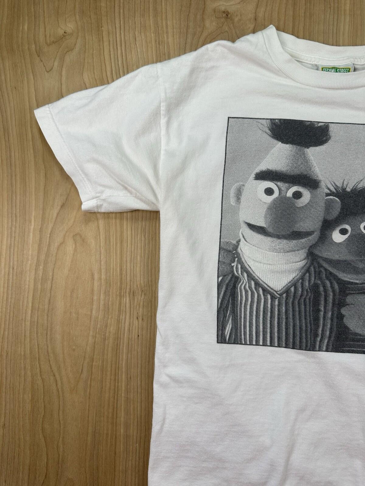 vintage 90's BURT and ERNIE sesame street T SHIRT white SIZE XS cotton US MADE