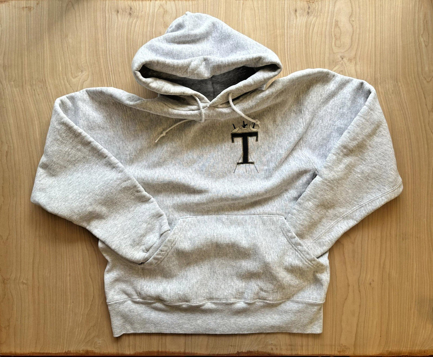 vintage 1980's TRINITY SCHOOL FENCING TEAM double lined HOODED SWEATSHIRT santee