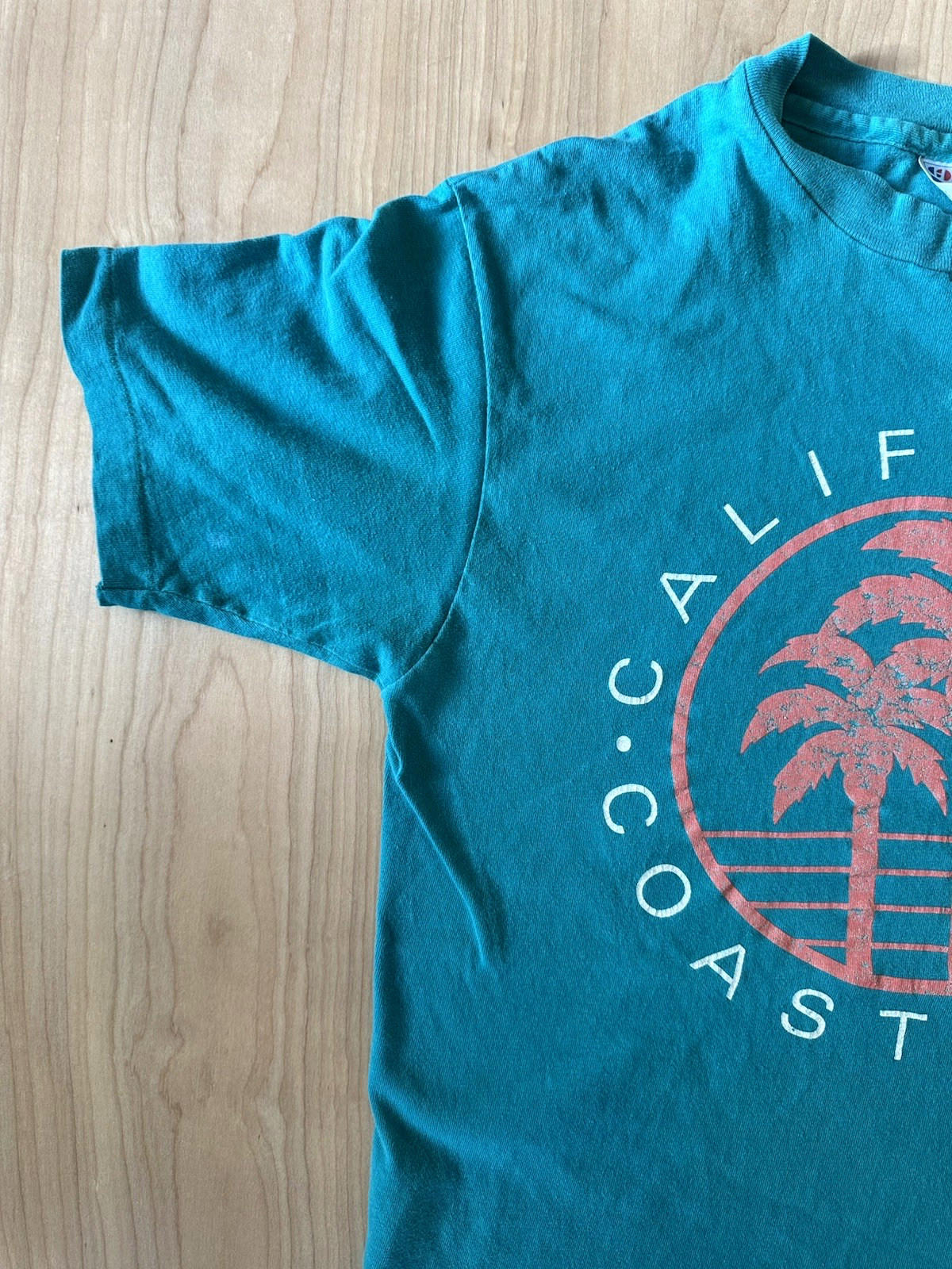 vintage 80's CALIFORNIA COAST CLUB t shirt TEAL & PINK single stitch BEEFY T op