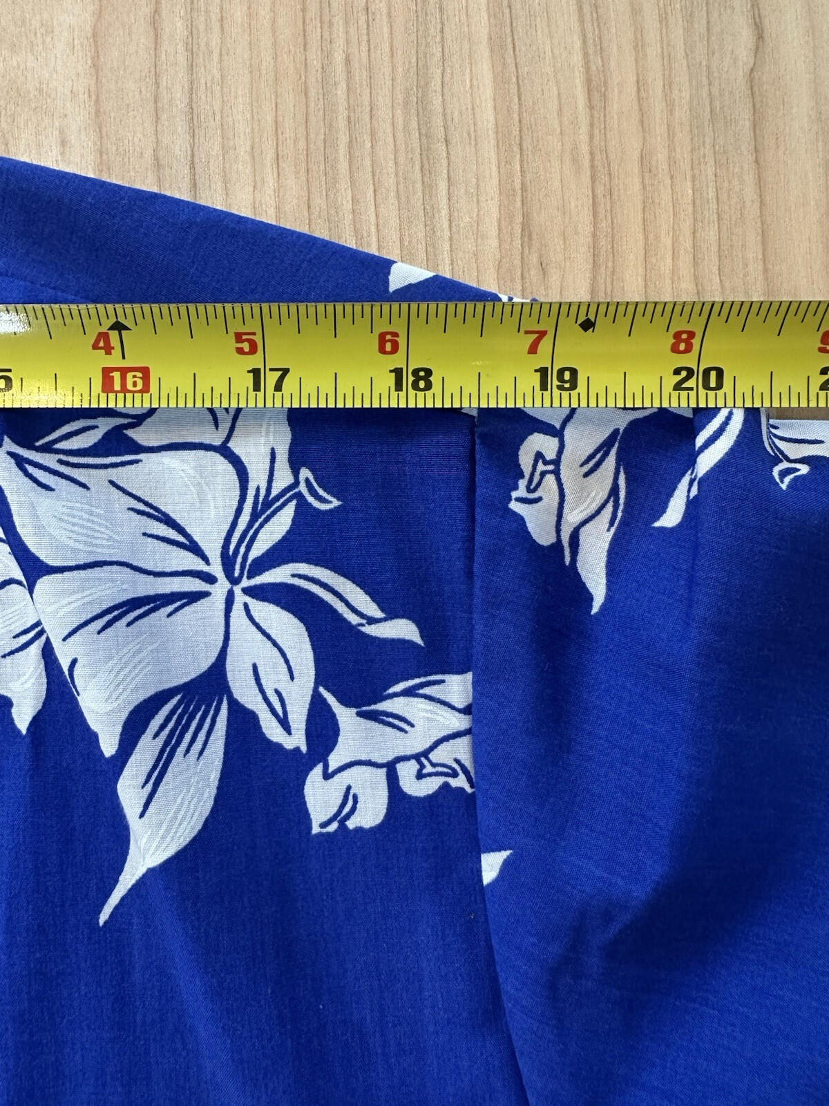 vintage 60's AIKANE HAWAIIN SHIRT Large UNWORN unwashed SUPER CRISP blue