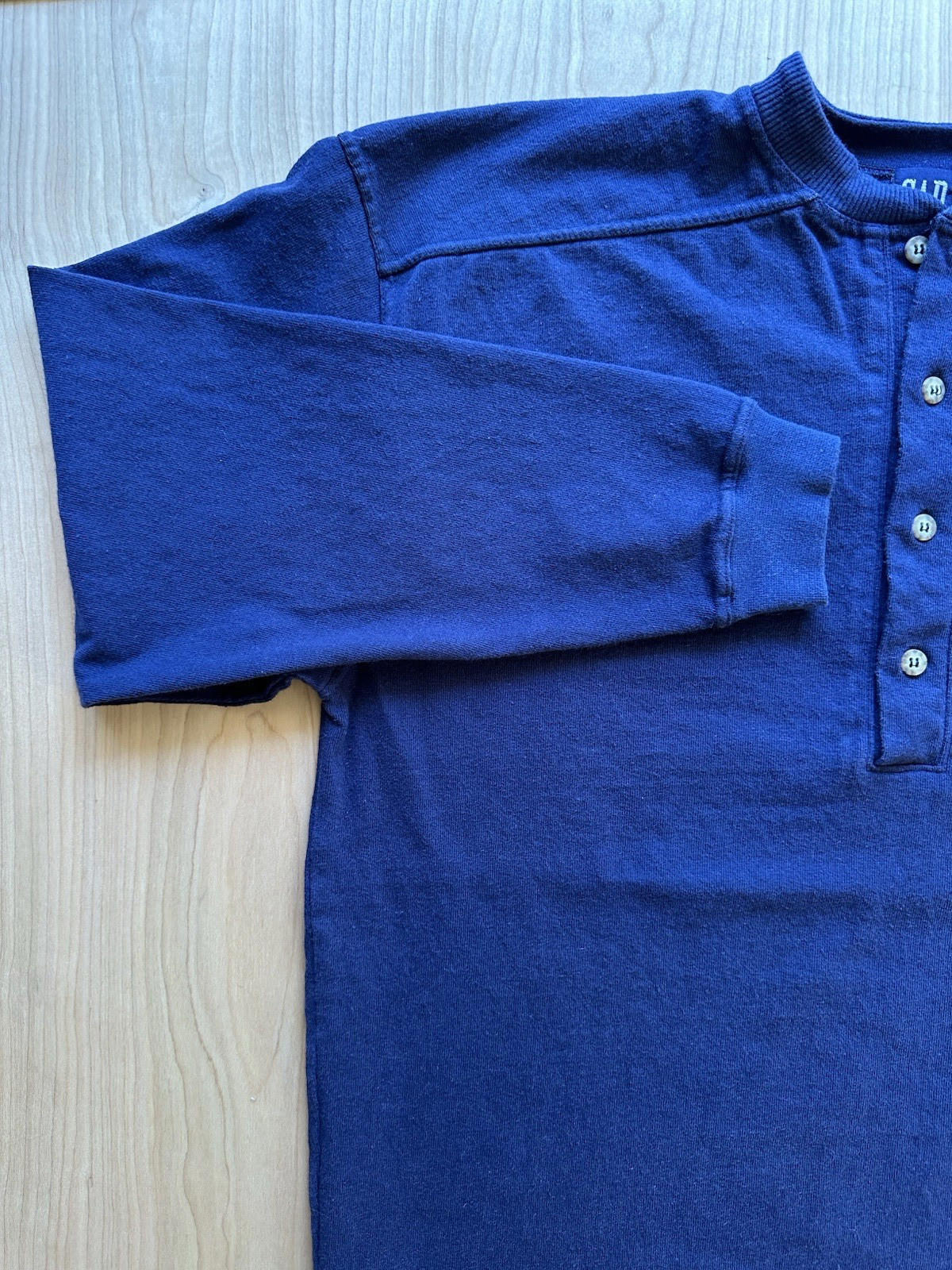 vintage 90's GAP blue HENLEY all cotton LONG SLEEVE size small RIBBED COLLAR