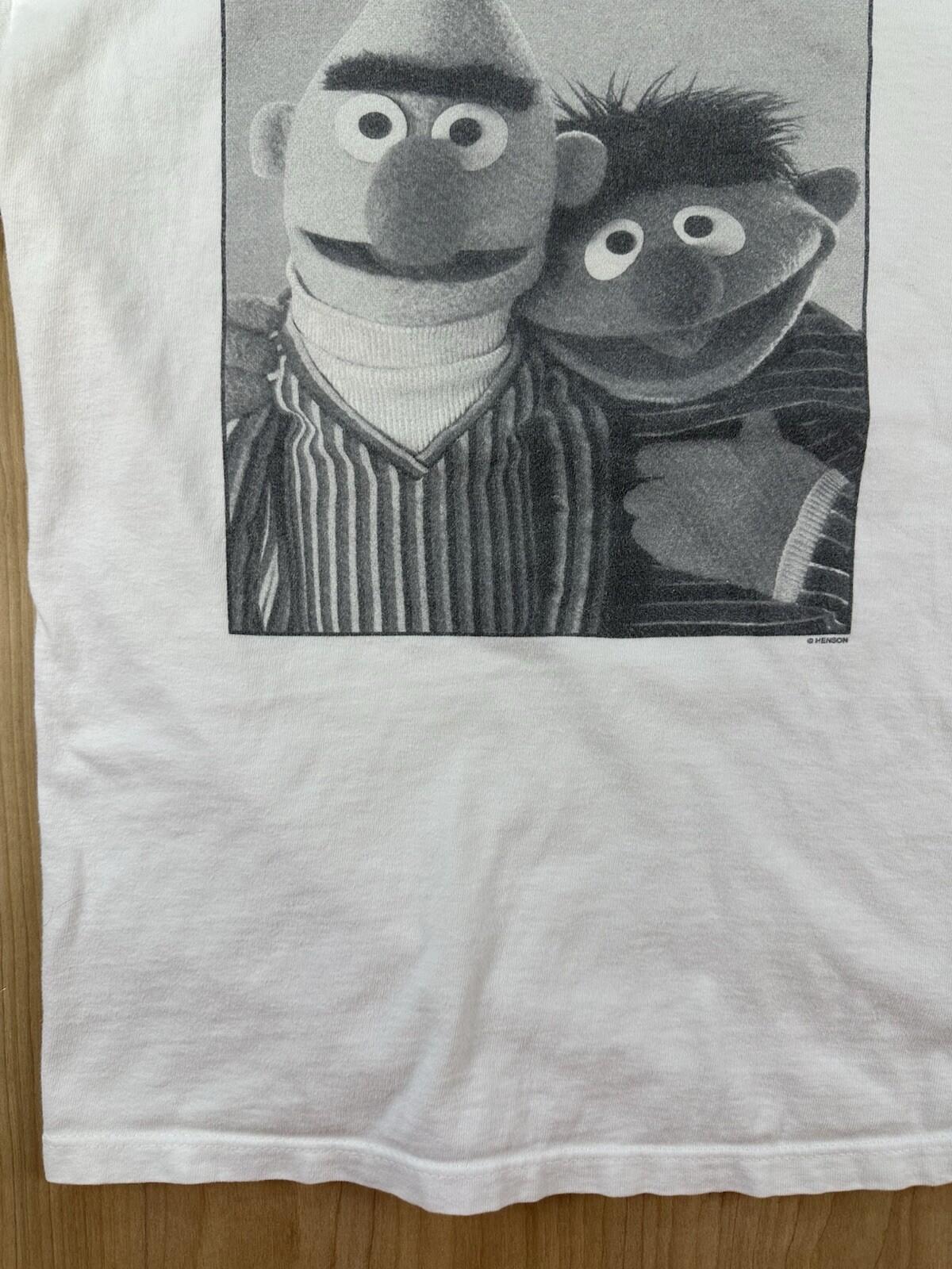 vintage 90's BURT and ERNIE sesame street T SHIRT white SIZE XS cotton US MADE