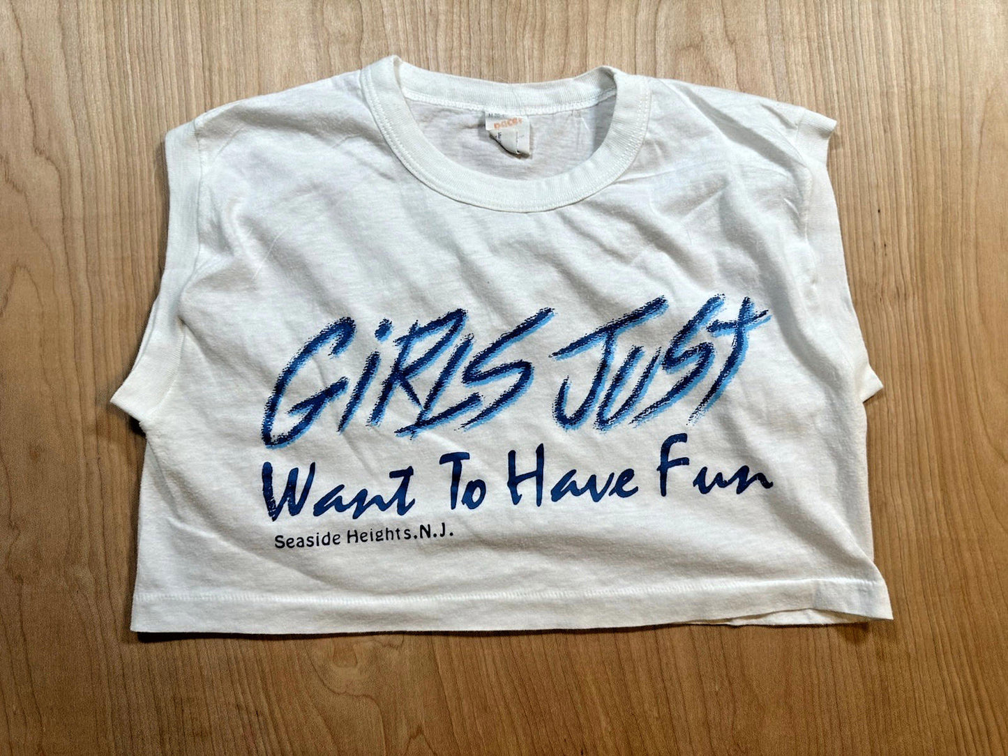 vintage 80's GIRLS JUST WANT TO HAVE FUN halfshirt SEASIDE HEIGHTS NJ board walk