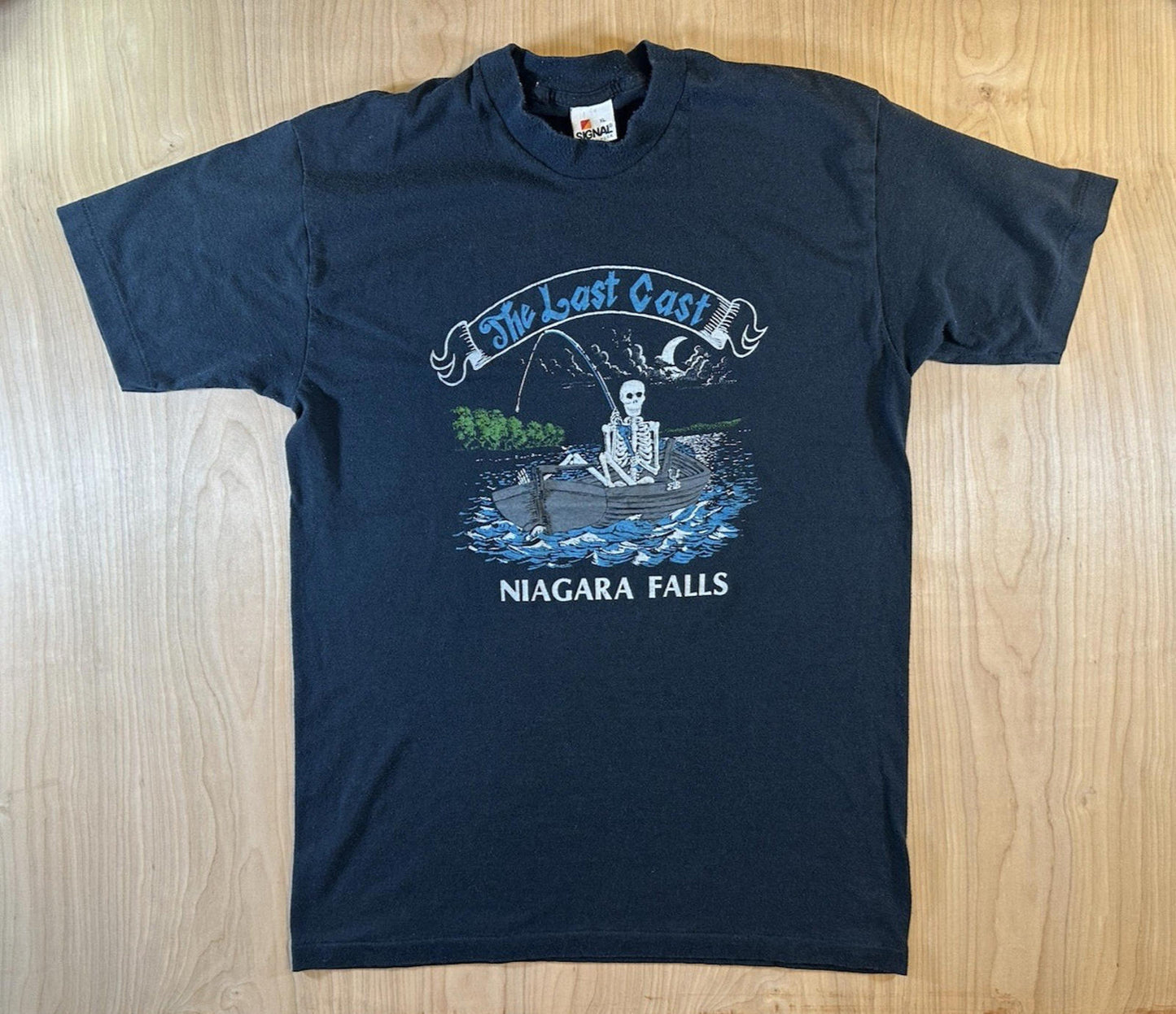 vintage 80's NIAGRA FALLS t shirt FISHING skeleton XL black THE LAST CAST funny