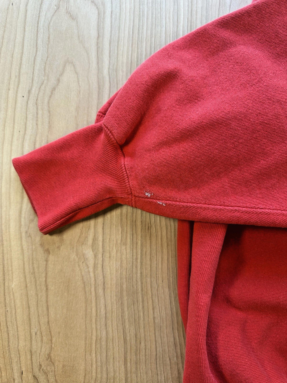 CHAMPION reverse weave LARGE made in USA 90's VINTAGE red