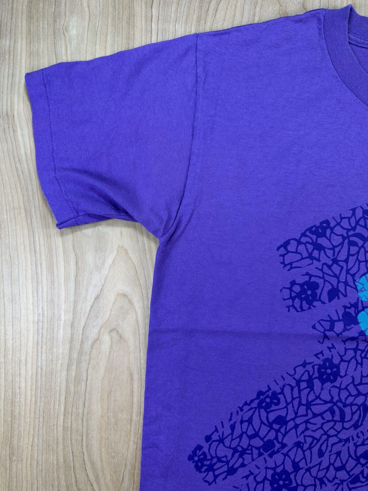 vintage 90's HAAGEN-DAZS ice cream T SHIRT purple COTTON usa made TEAL size LARG