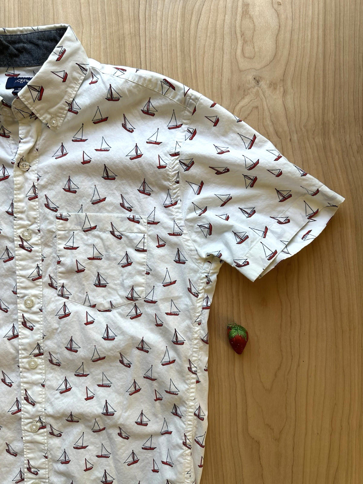 J CREW OXFORD sailboat print BUTTON UP off white XTRA small PREPPY