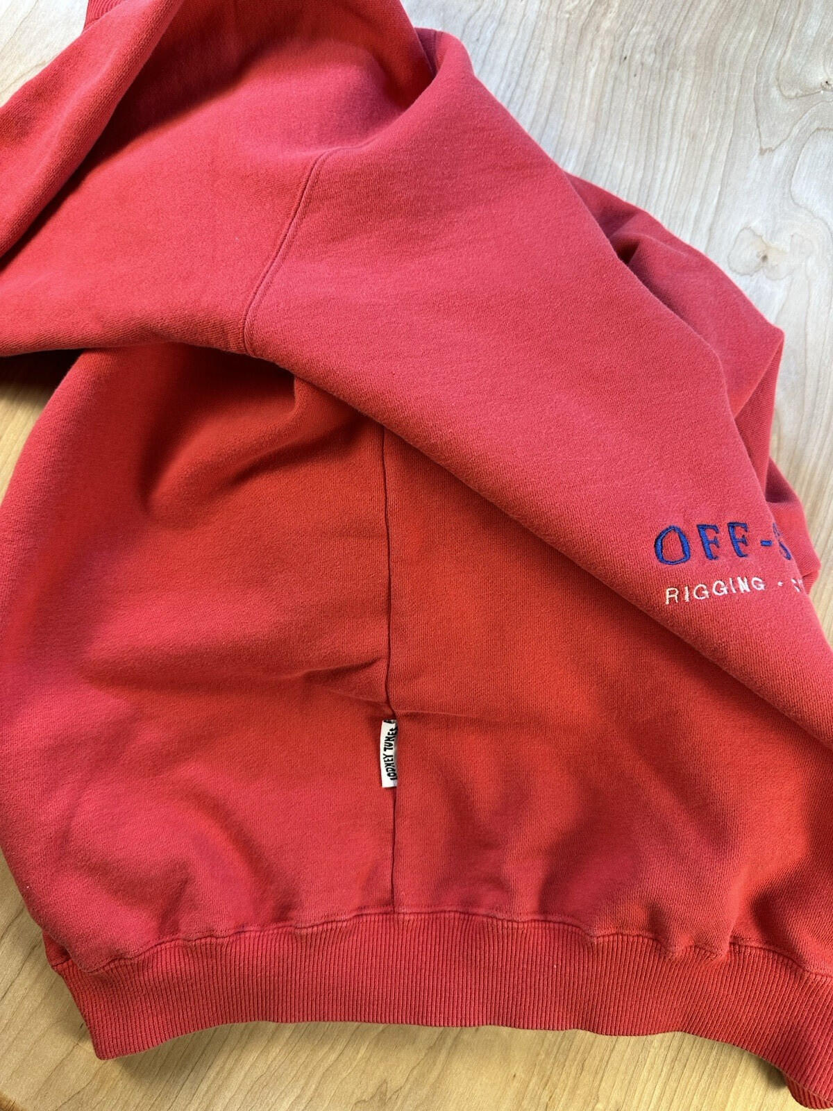 vintage 1992 LOONEY TOONS EMBROIDERED sweatshirt SAILING bugs bunny RARE red XL