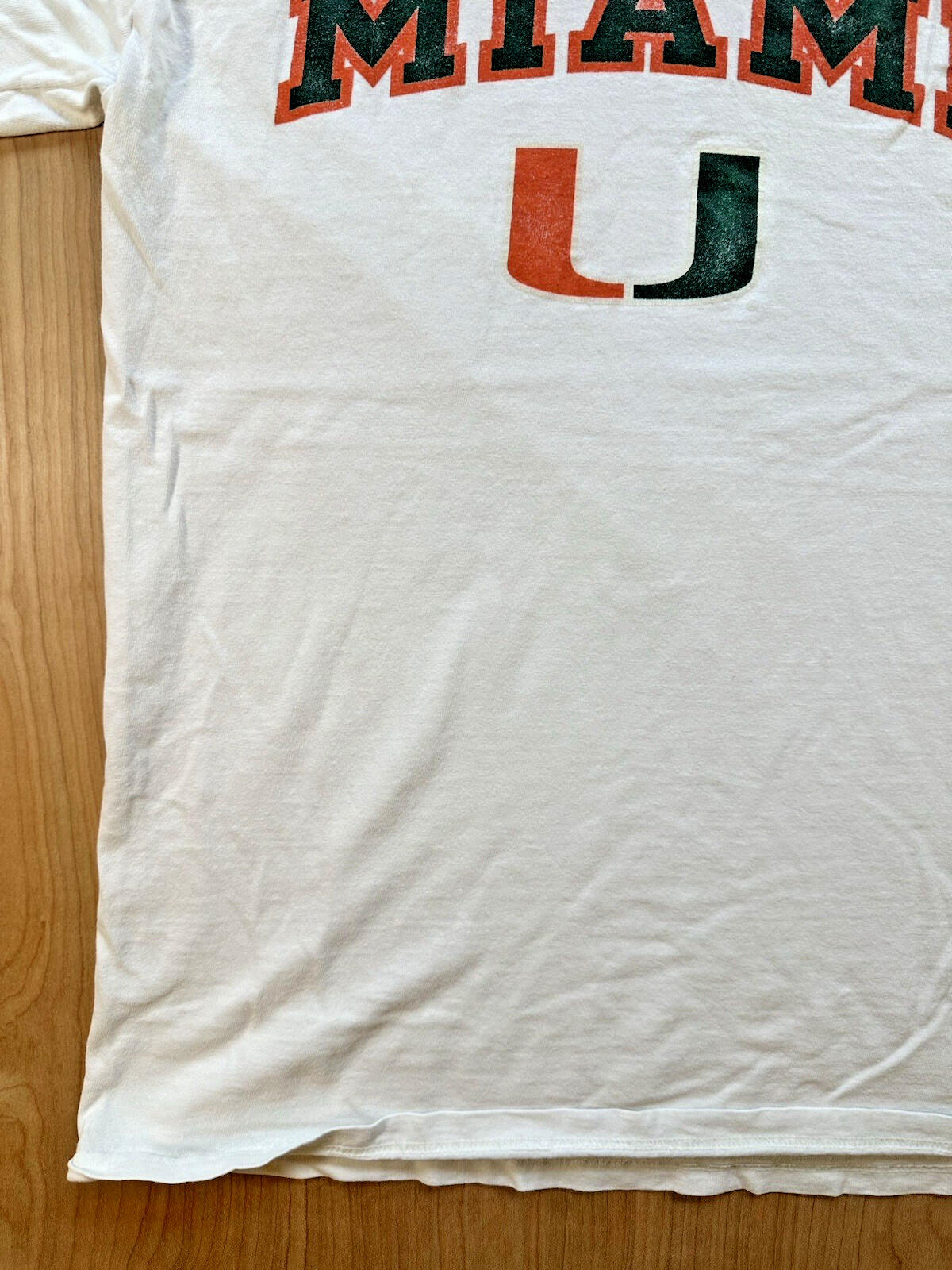 vintage UNIVERSITY OF MIAMI champion T SHIRT worn out FADED medium WHITE soft