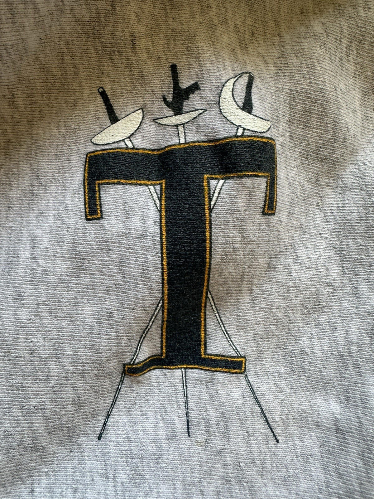 vintage 1980's TRINITY SCHOOL FENCING TEAM double lined HOODED SWEATSHIRT santee