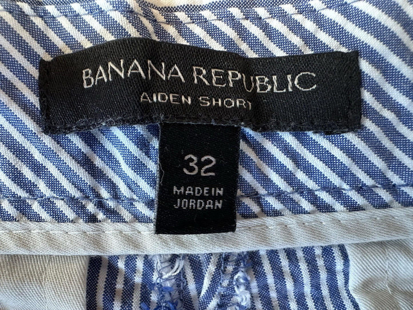 2018 BANANA REPUBLIC seersucker AIDEN SHORT size 32x7 CLEAN cool