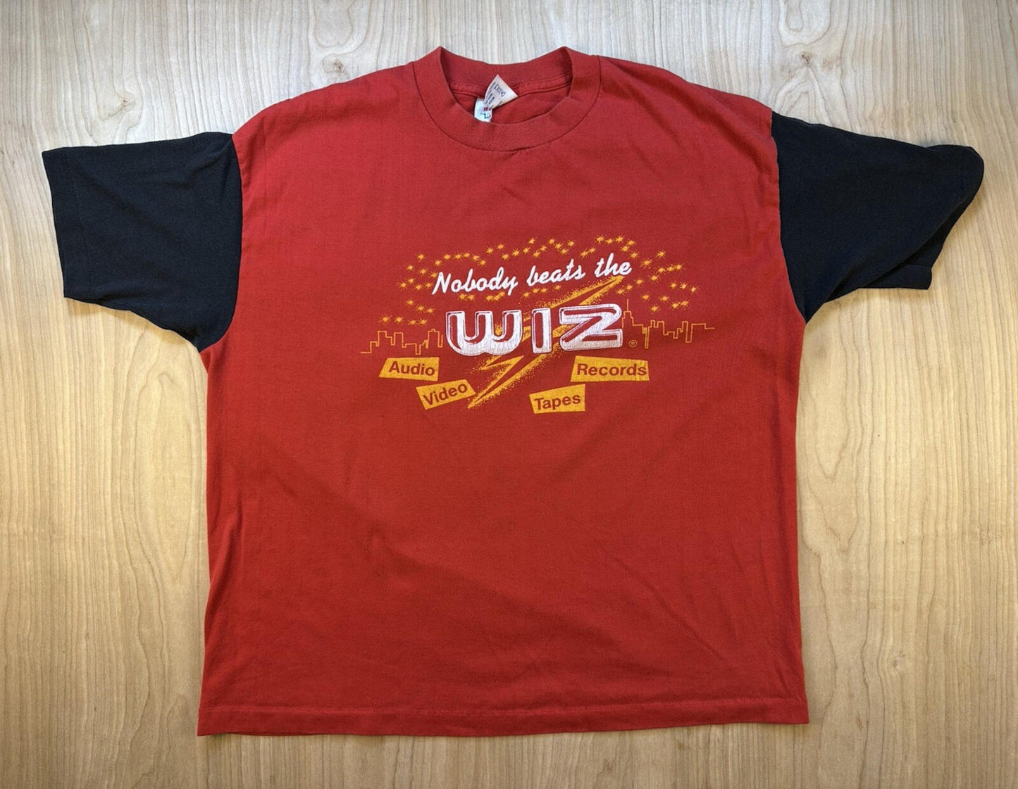 vintage 80's nobody beats THE WIZ t shirt RED SHIRT BLACK SLEEVES rare XL
