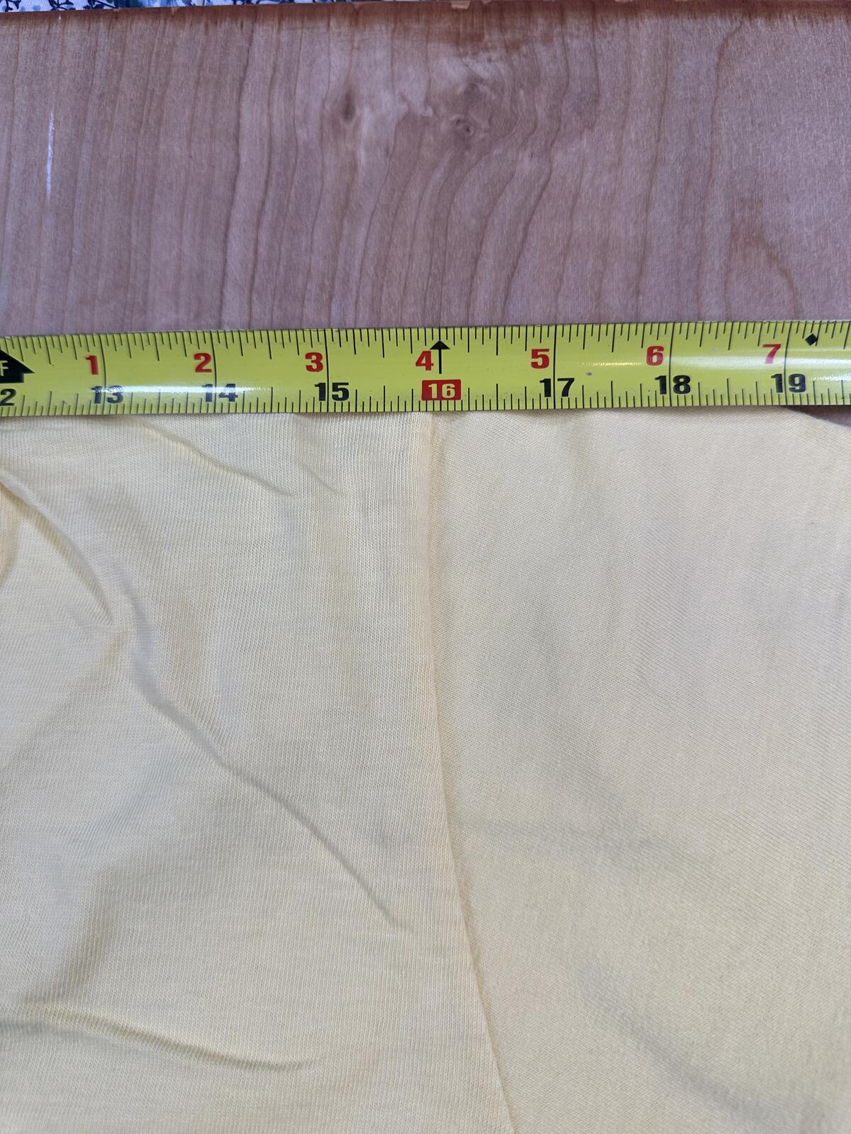 Vintage 70s Jcpenney Towncraft Single Stitch pocket tshirt large yellow cotton