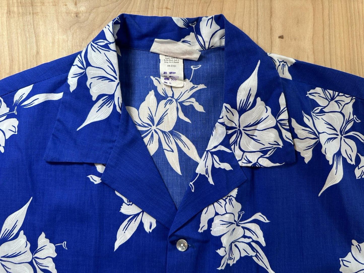 vintage 60's AIKANE HAWAIIN SHIRT Large UNWORN unwashed SUPER CRISP blue
