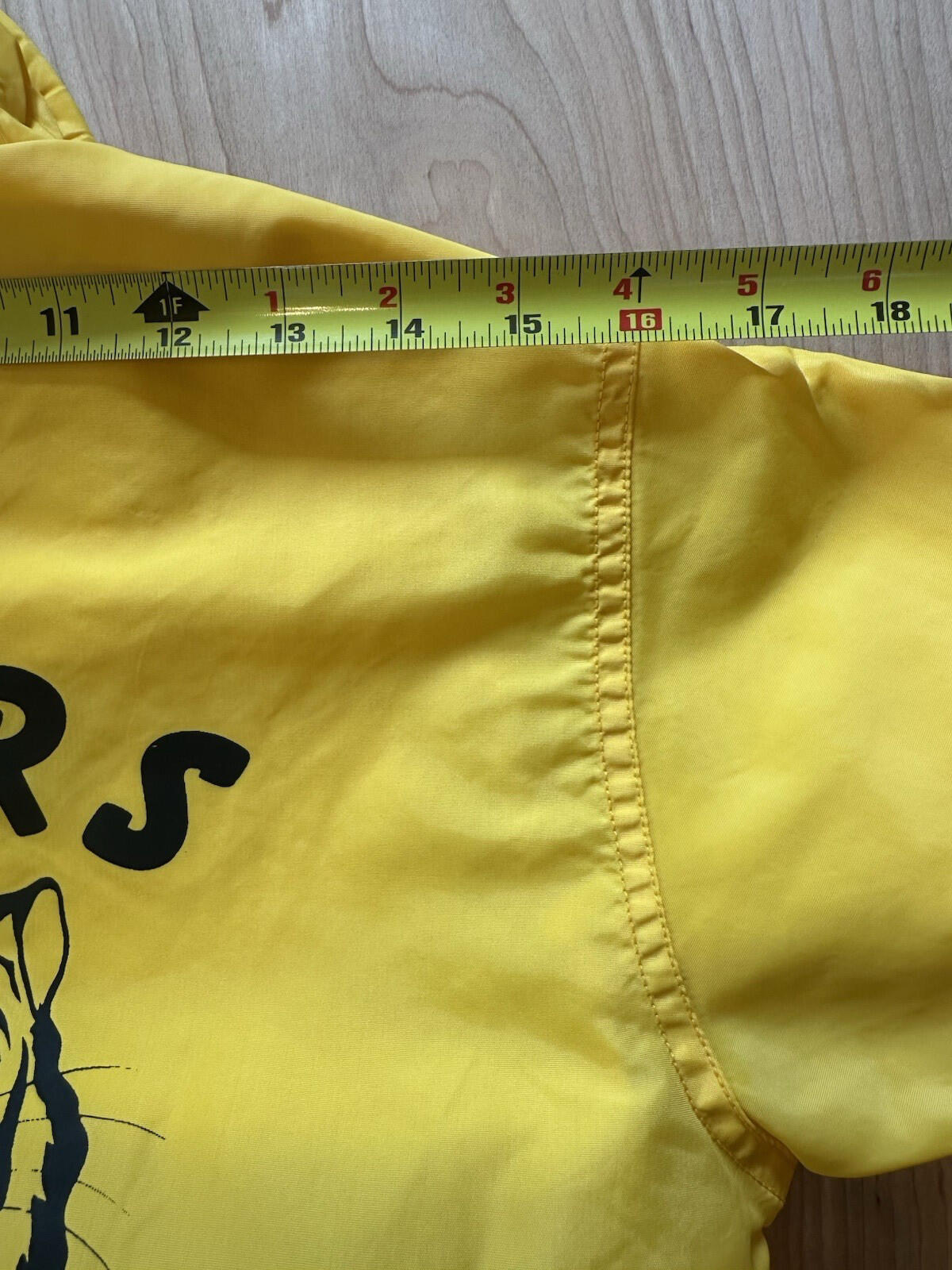 vintage 80's WINDBREAKER yellow TIGERS 1980 city champs SMALL skate PUNK indie