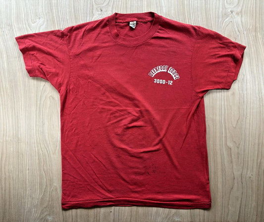 vintage 1980's CAMP T SHIRT screen stars DEERFOOT LODGE  3000-12 red shirt large