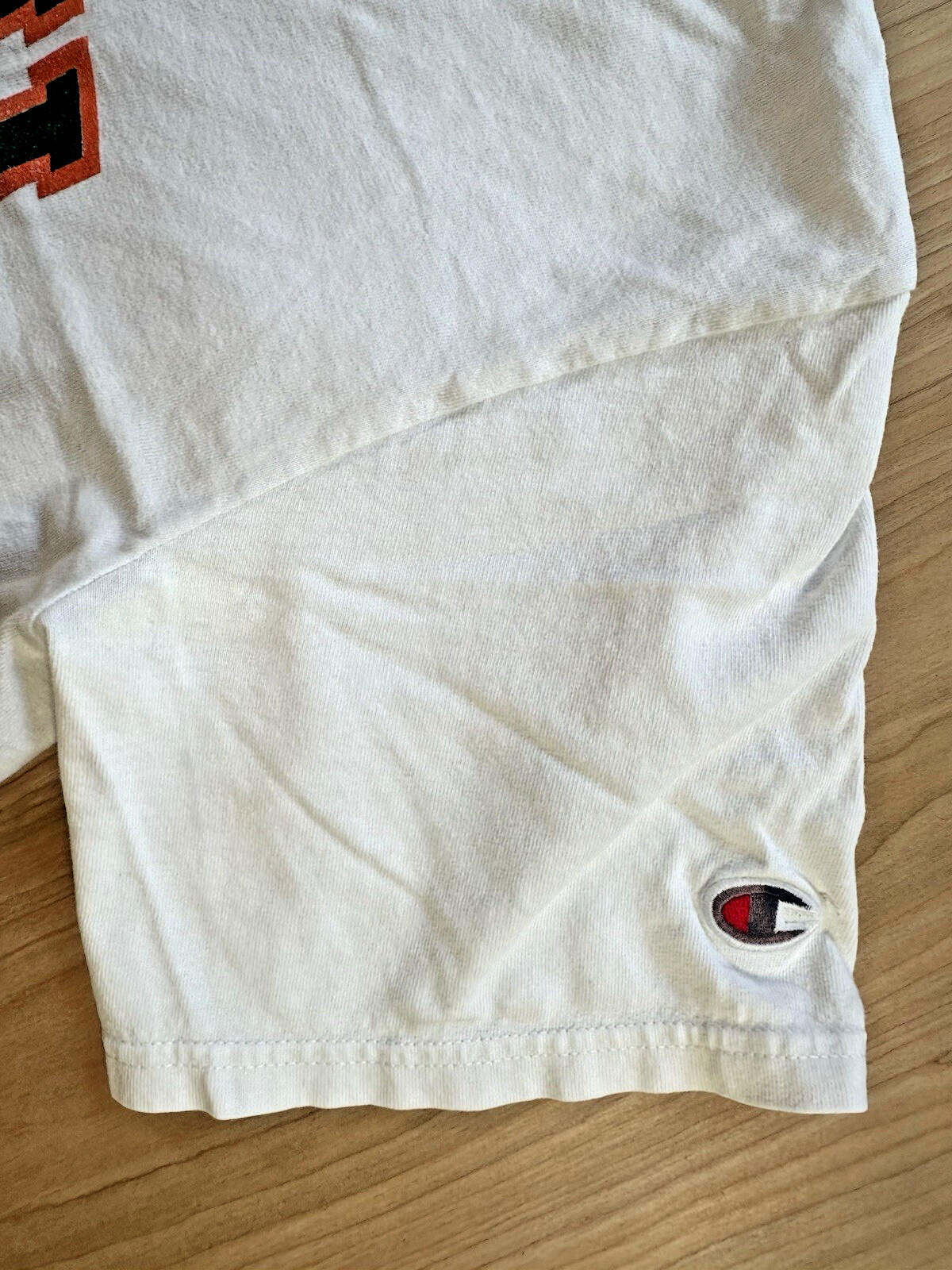 vintage UNIVERSITY OF MIAMI champion T SHIRT worn out FADED medium WHITE soft