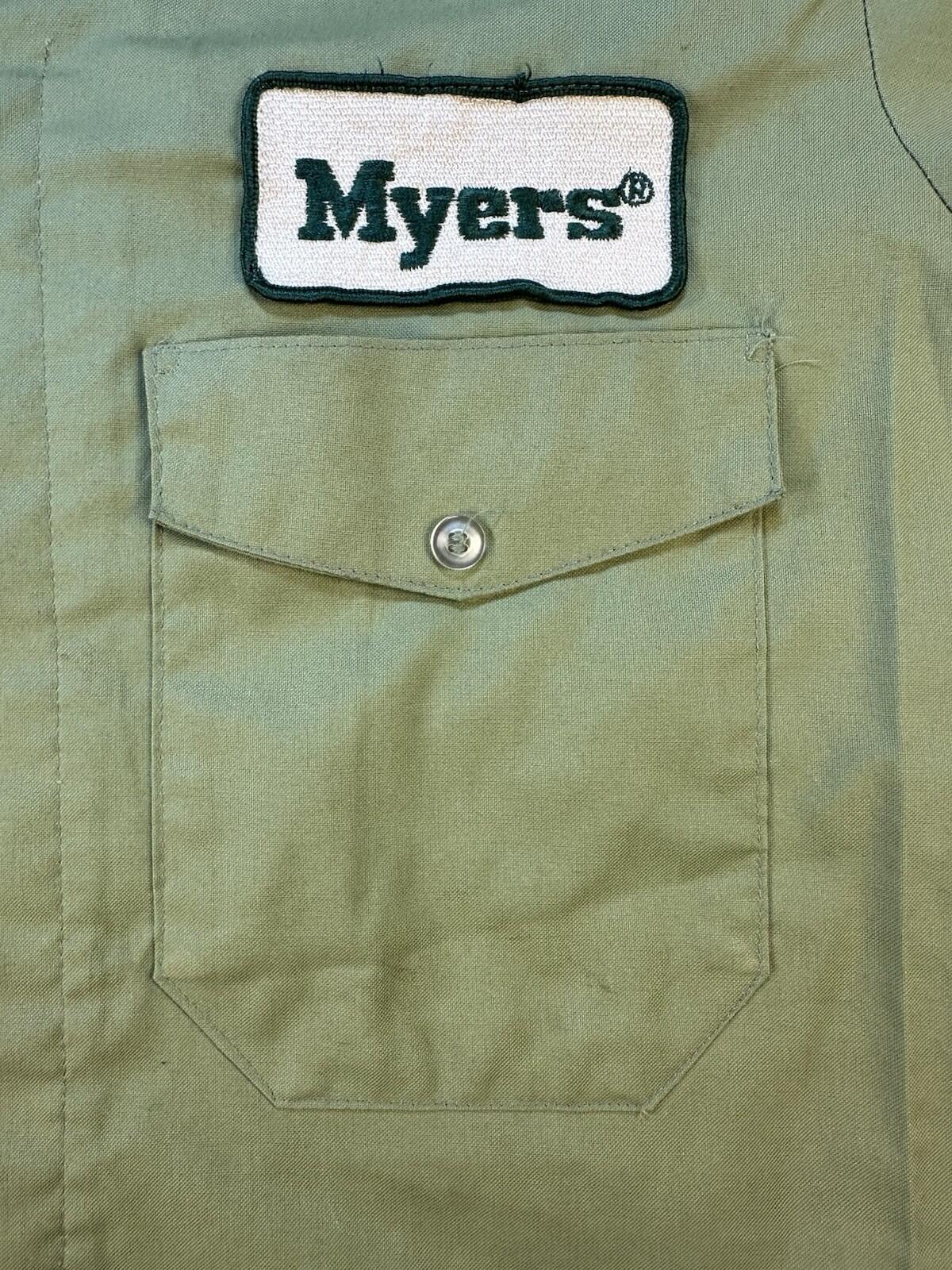 vintage 60's CHAIN STITCH large patch UNITOGG work shirt MEDIUM green USA made