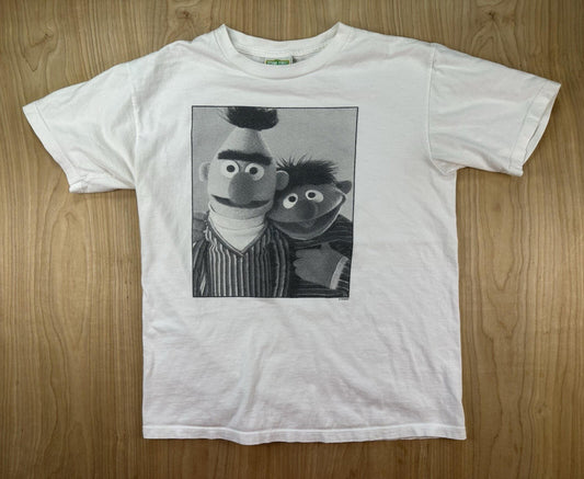 vintage 90's BURT and ERNIE sesame street T SHIRT white SIZE XS cotton US MADE