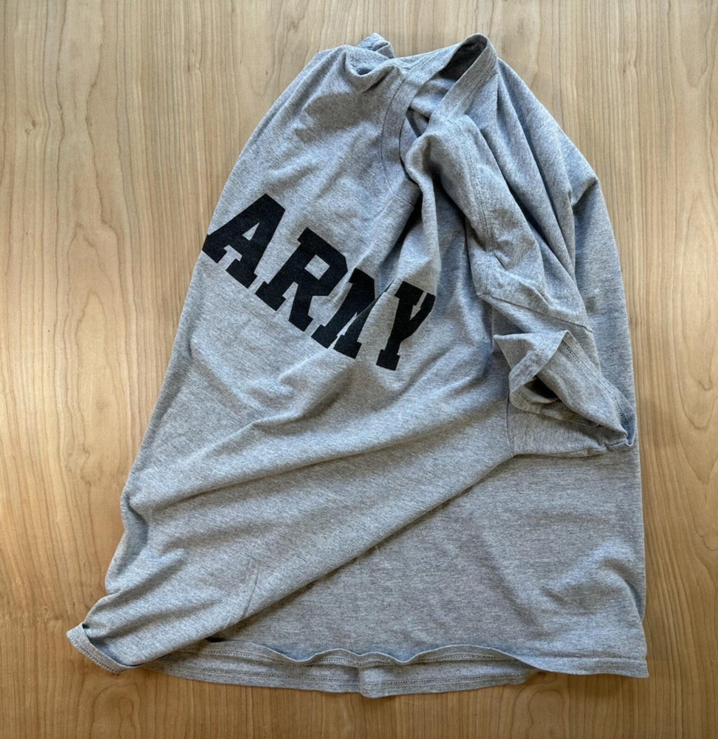 vintage ARMY T SHIRT size XTRA LARGE gray CLASSIC