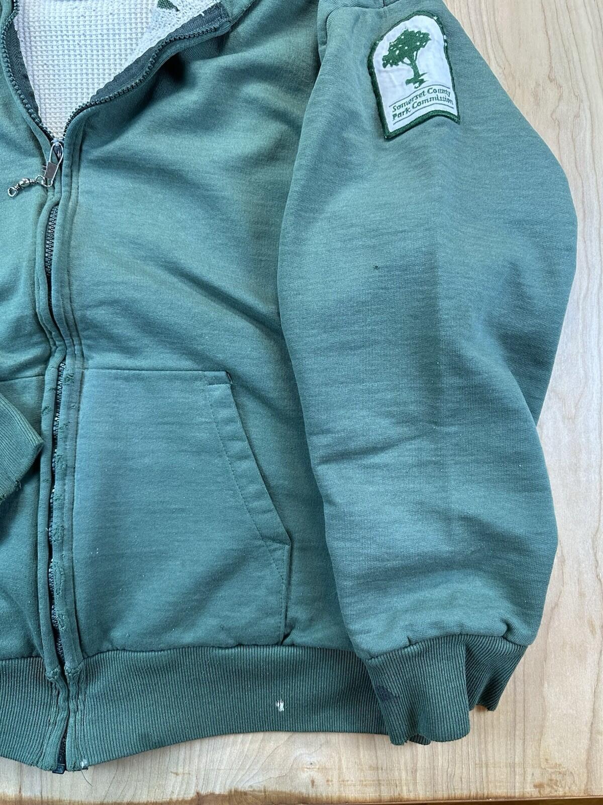 vintage 80's CAMBER waffle lined SWEATSHIRT shredded GREEN parks service PATCH L