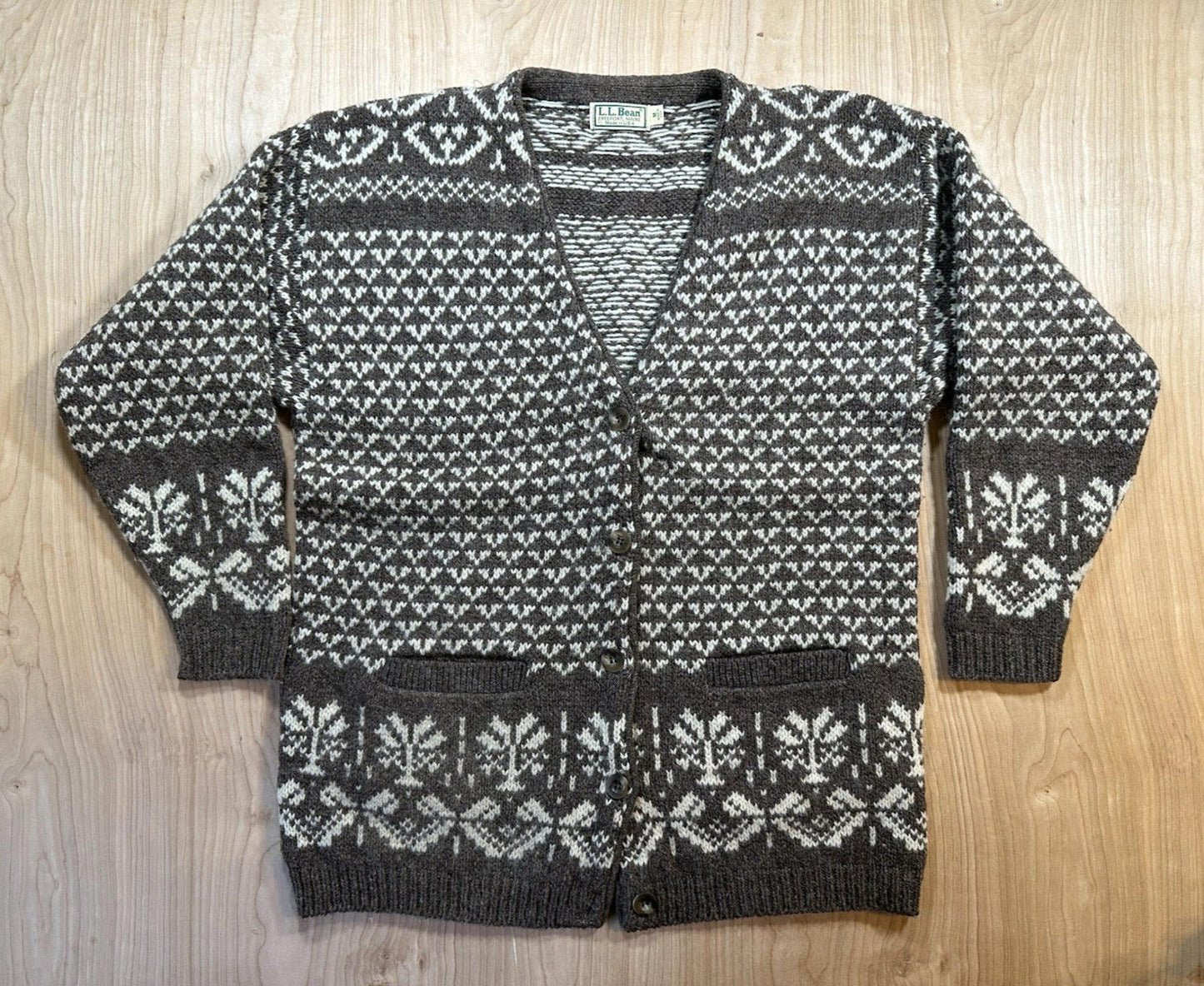 vintage 90's LL BEAN wool SWEATER cardigan MEDIUM made in USA beautiful!