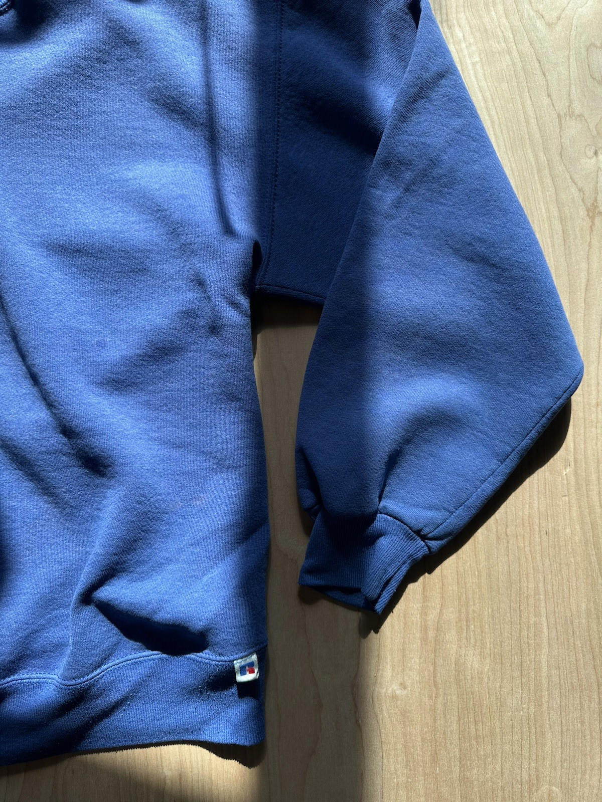 vintage 1980'S RUSSELL athletic made in USA blue SWEATSHIRT