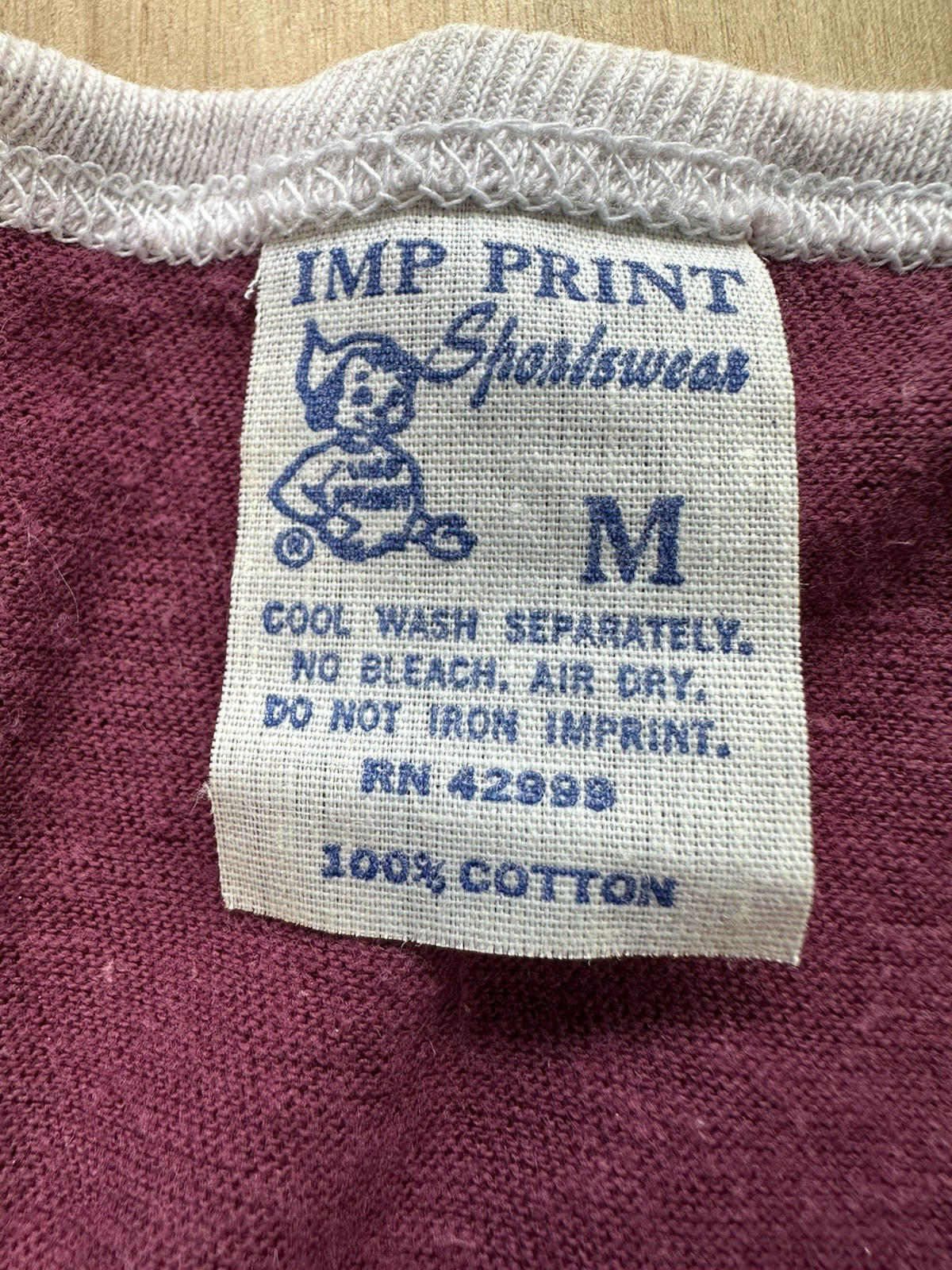 vintage 1970's U MASS WOMEN'S CREW tank top MAROON ringer MEDIUM worn imp print