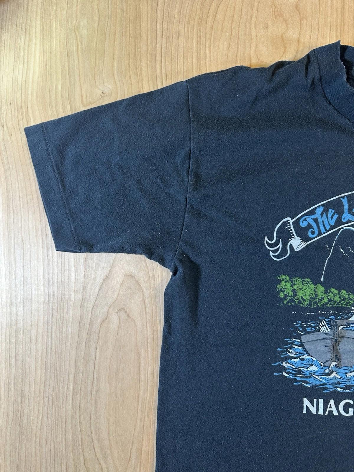vintage 80's NIAGRA FALLS t shirt FISHING skeleton XL black THE LAST CAST funny