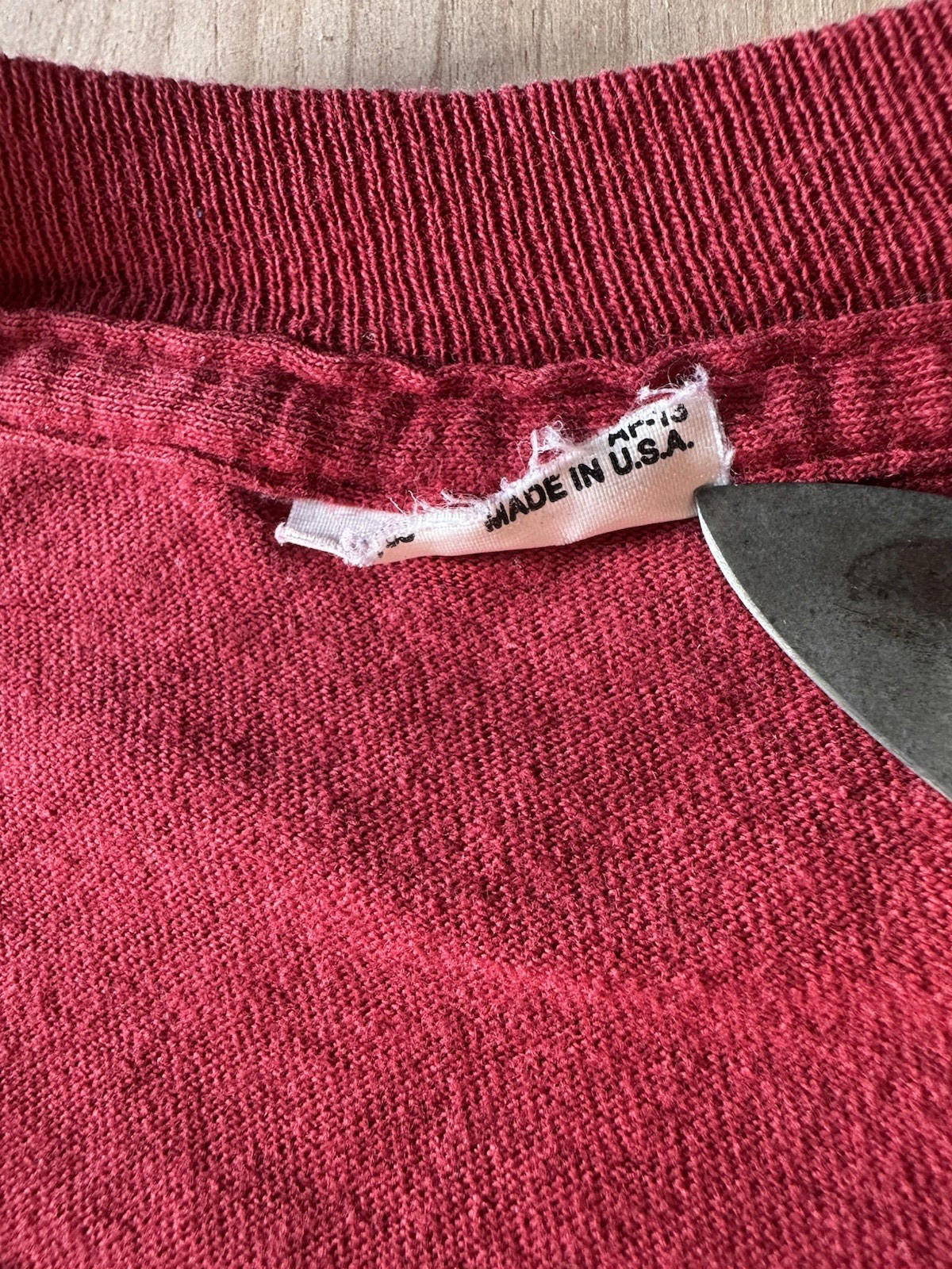 vintage 1980's FRUIT OF THE LOOM blank POCKET T SHIRT fire engine red LARGE