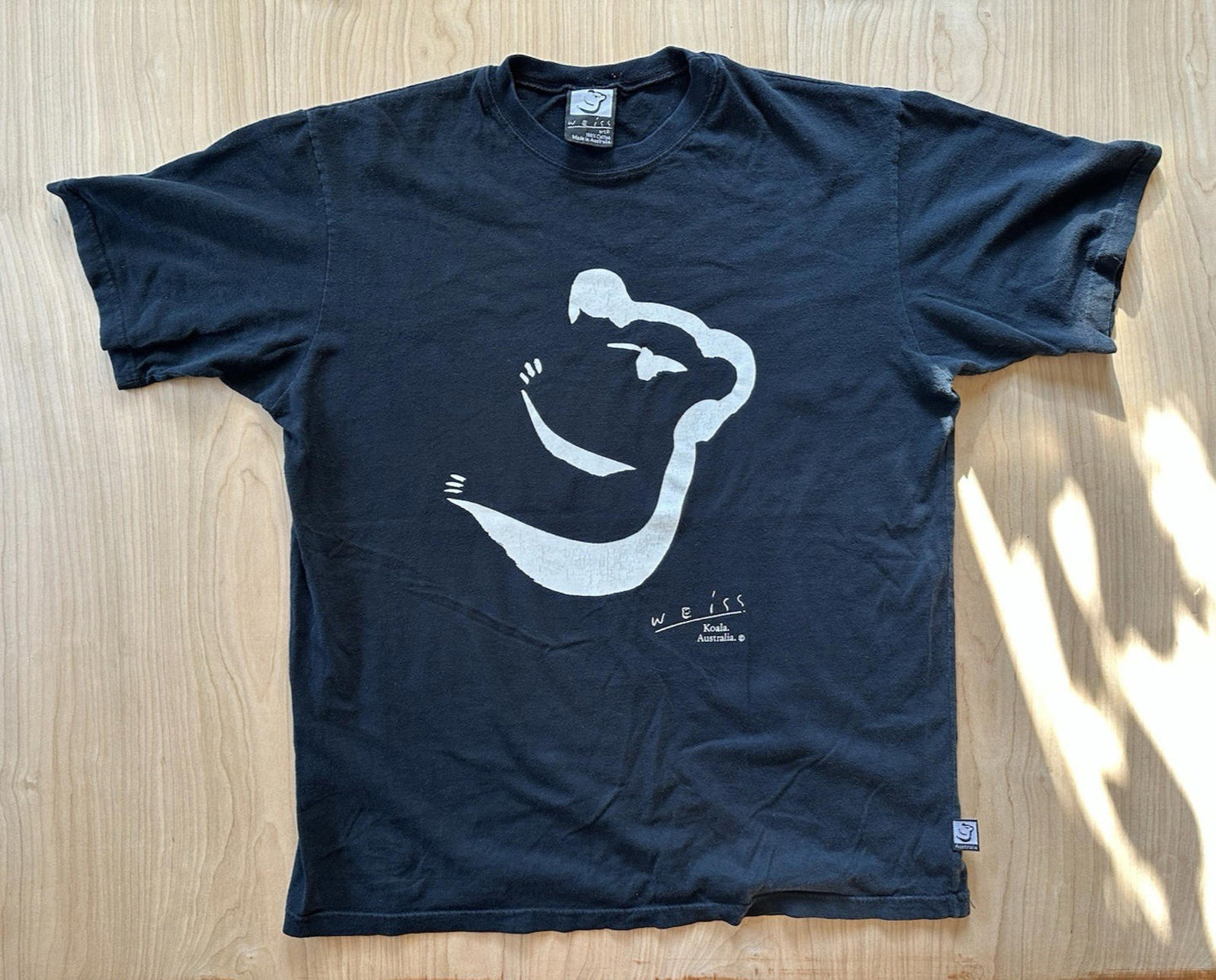 vintage 90's WEISS KOALA australia art T SHIRT cotton BLACK large