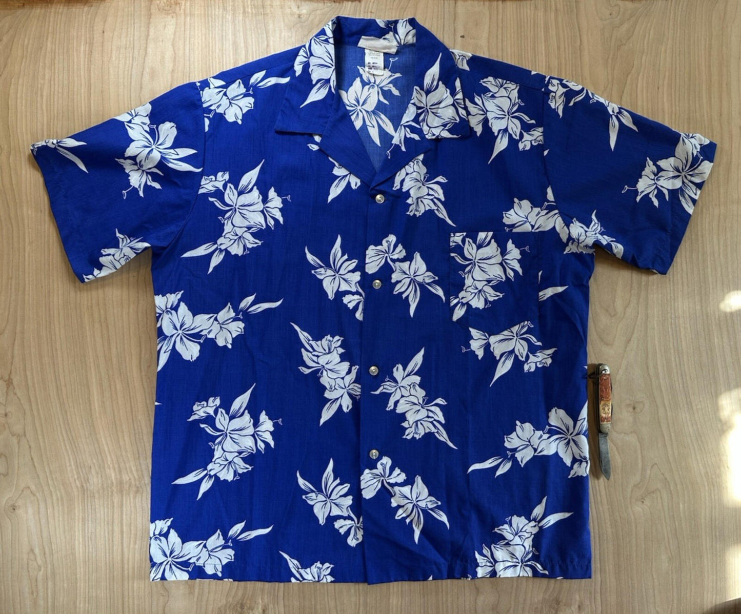 vintage 60's AIKANE HAWAIIN SHIRT Large UNWORN unwashed SUPER CRISP blue