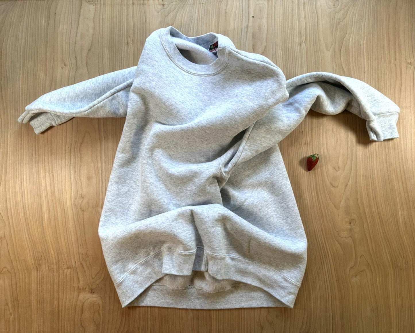 vintage 90's FRUIT OF THE LOOM blank SWEATSHIRT gray SIZE LARGE clean COTTON
