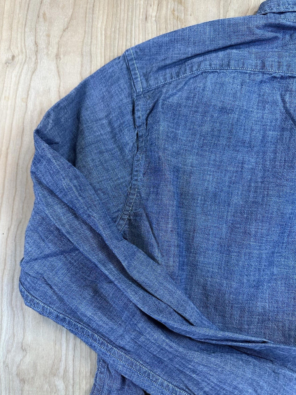 2019 J CREW chambray EVERY STITCH CONSIDERED tag MEDIUM organic cotton SLIM FIT