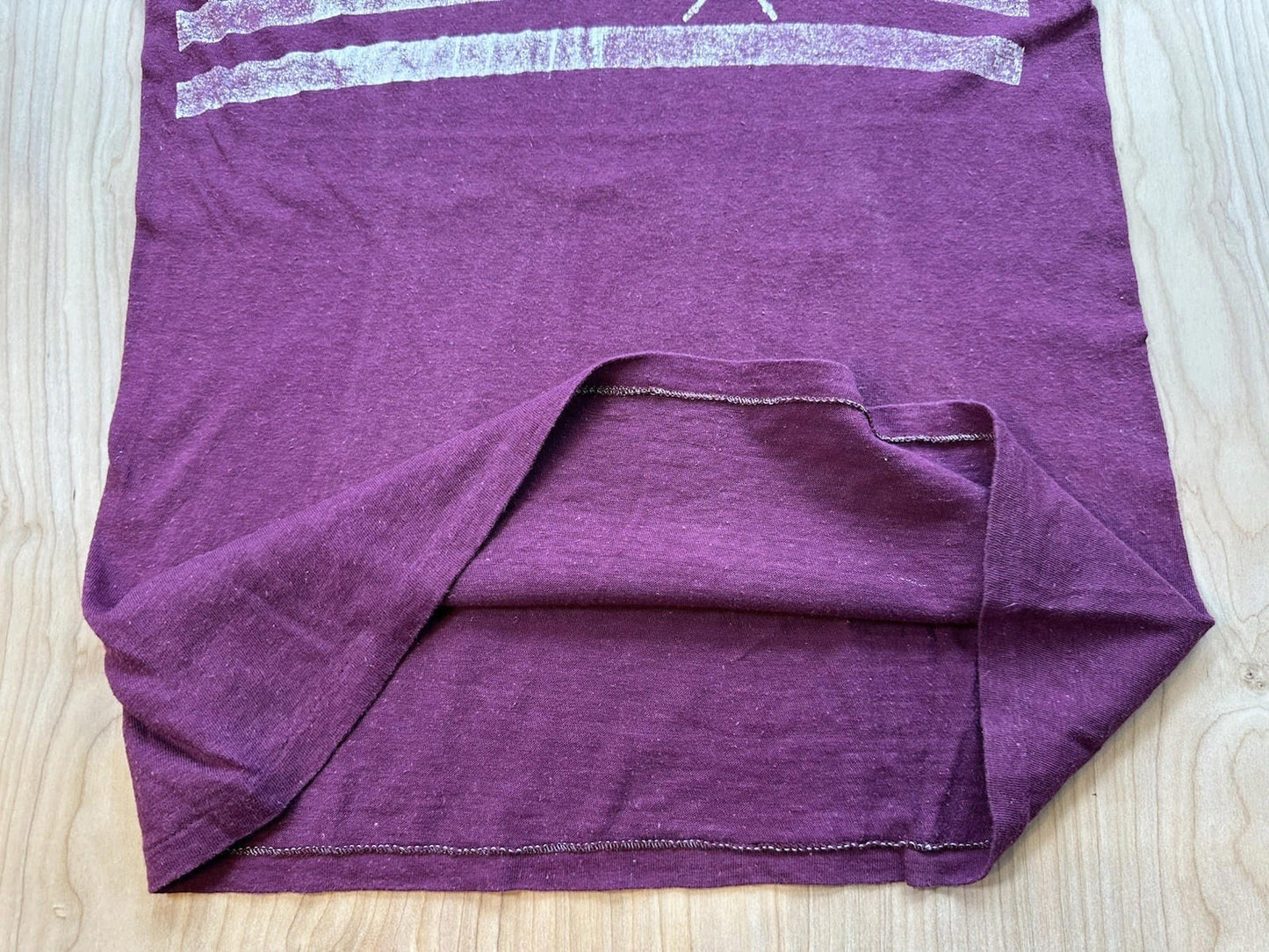 vintage 1970's U MASS WOMEN'S CREW tank top MAROON ringer MEDIUM worn imp print
