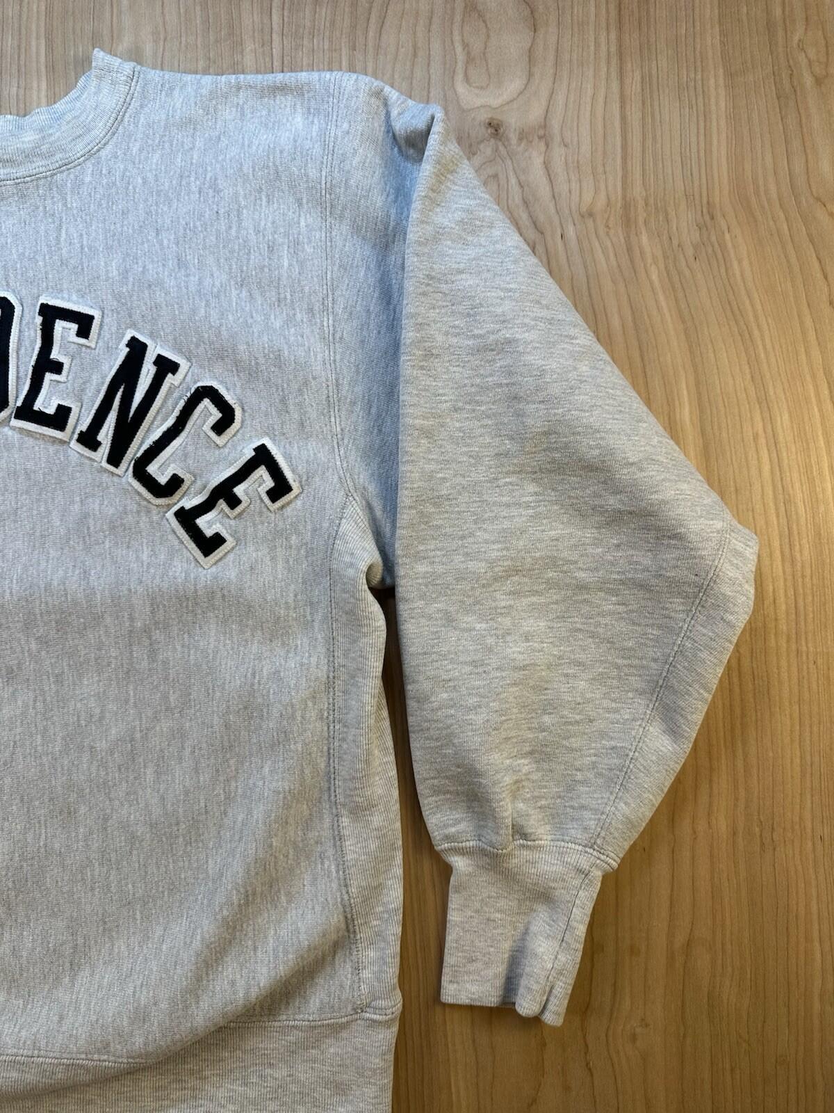 vintage 90's CHAMPION reverse weave SWEATSHIRT gray PROVIDENCE R.I. preppy LARGE