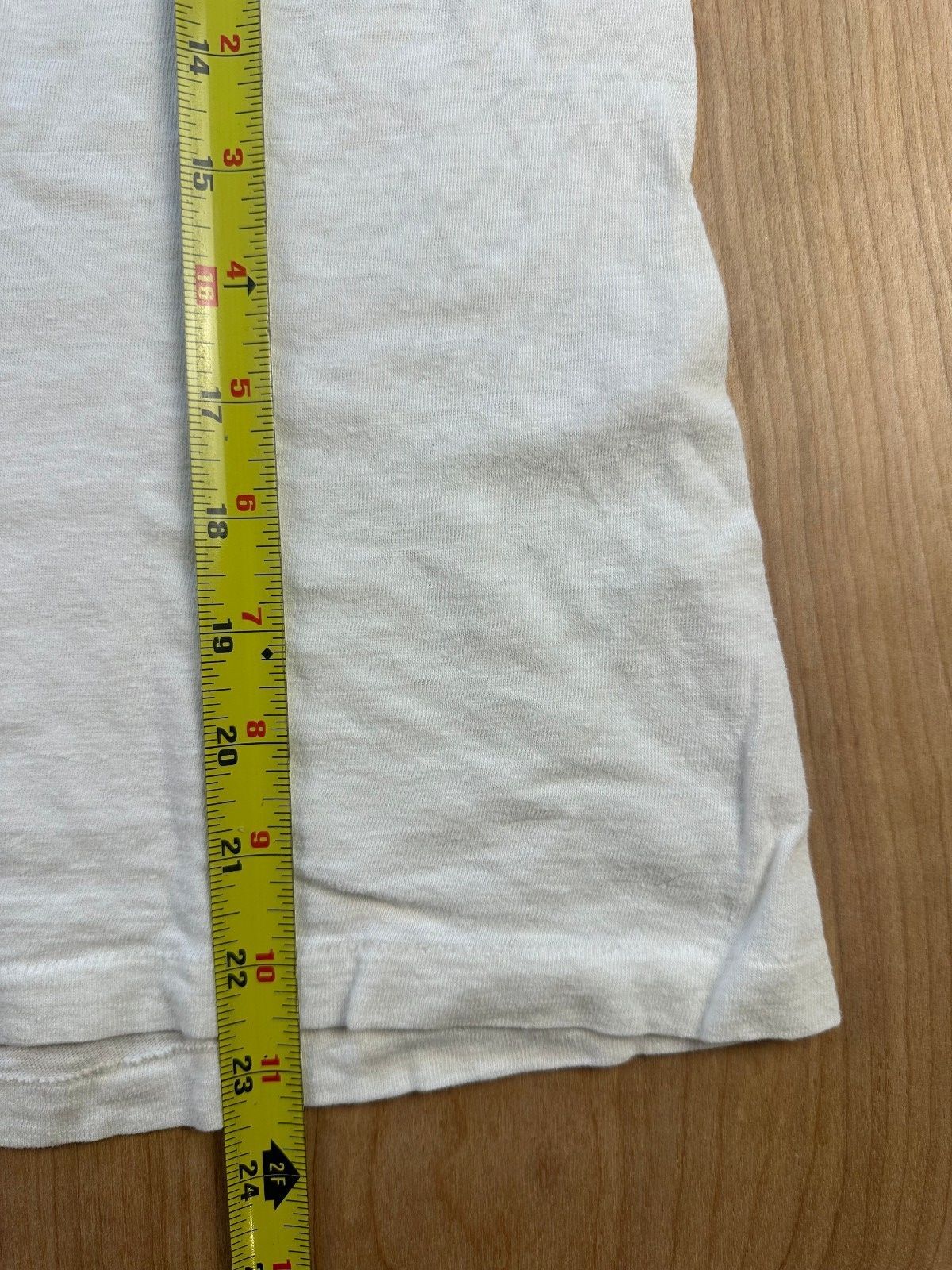 Vintage 70s Hanes Eyeball tshirt Single Stitch medium 100% cotton pop art