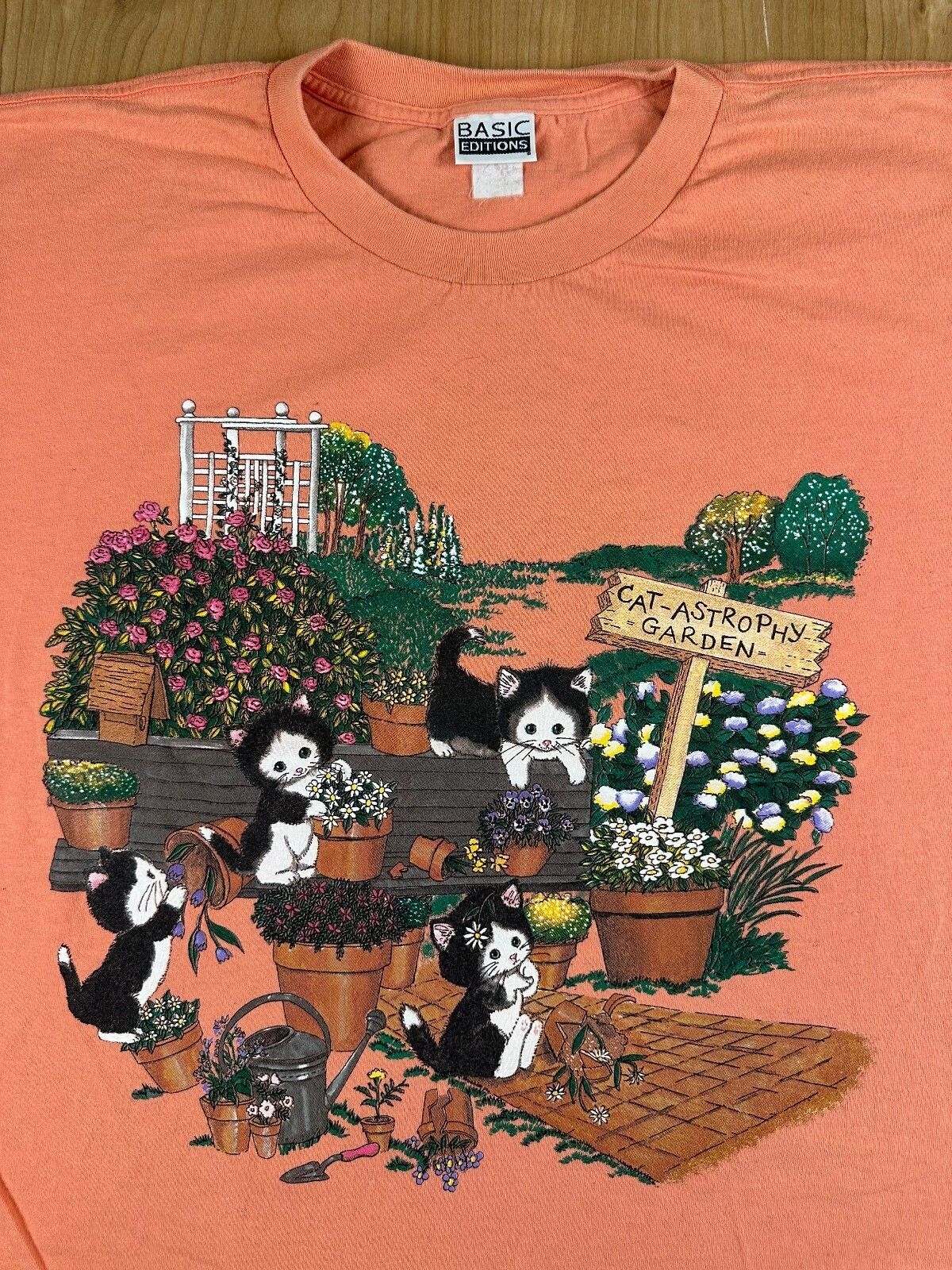 Vintage 90s Cat Garden tshirt xxl kittens cute cottage cotton funny