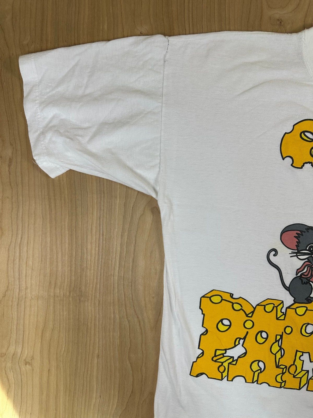 Vintage 90s Paris tshirt medium swiss cheese mouse eiffel tower france cotton