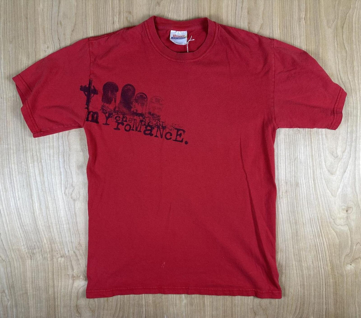 Vintage 2000s My Chemical Romance tshirt Hanes Heavyweight small tombstone rare