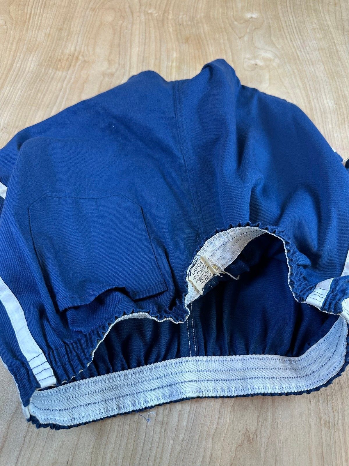 Vintage 70s gym shorts large striped side v notch 2" inseam athletic contrast