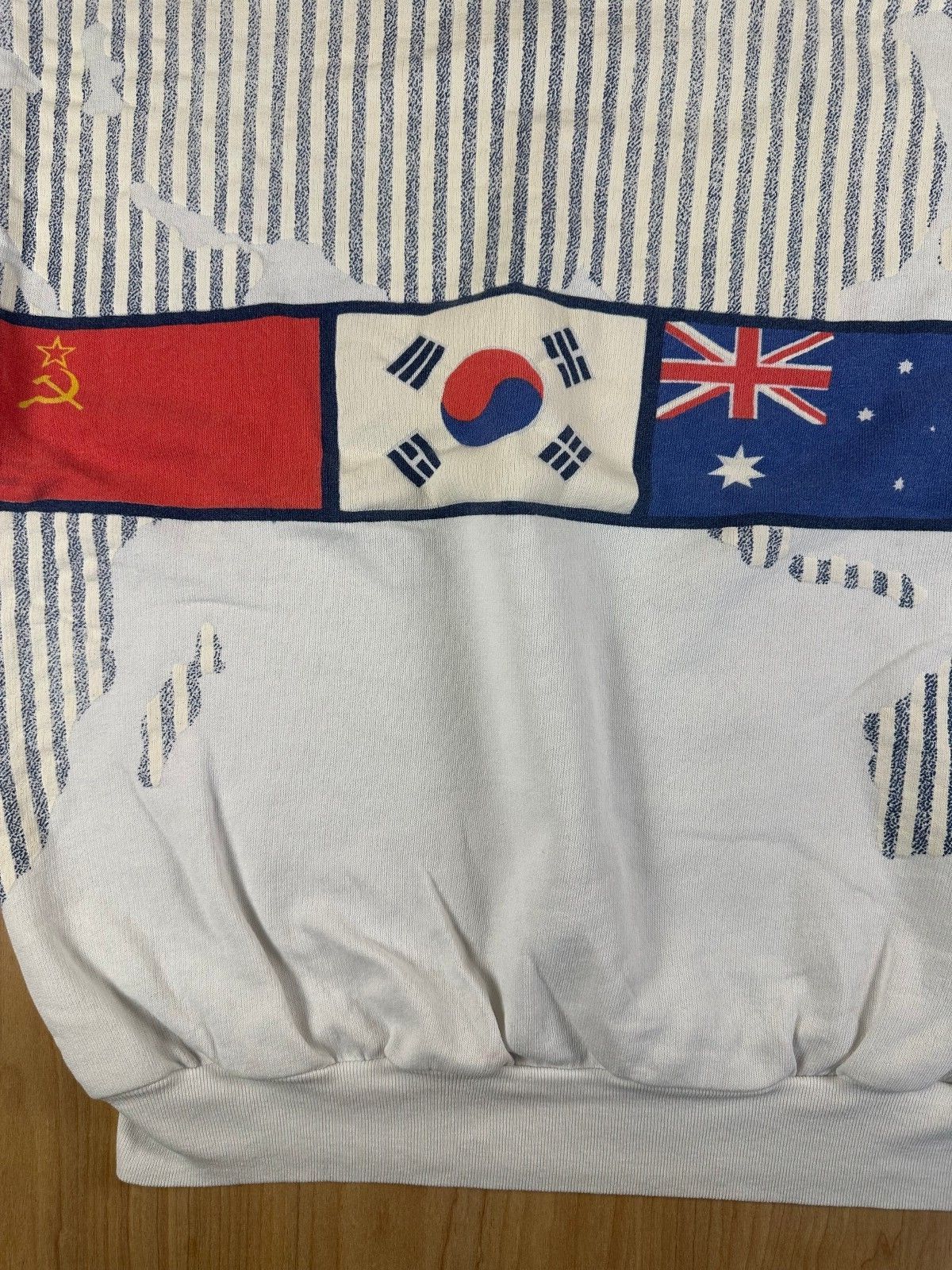 Vintage 80s International Flag Sweatshirt large map olympics cozy sporty