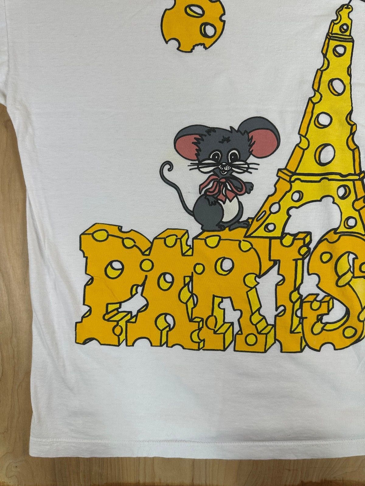 Vintage 90s Paris tshirt medium swiss cheese mouse eiffel tower france cotton