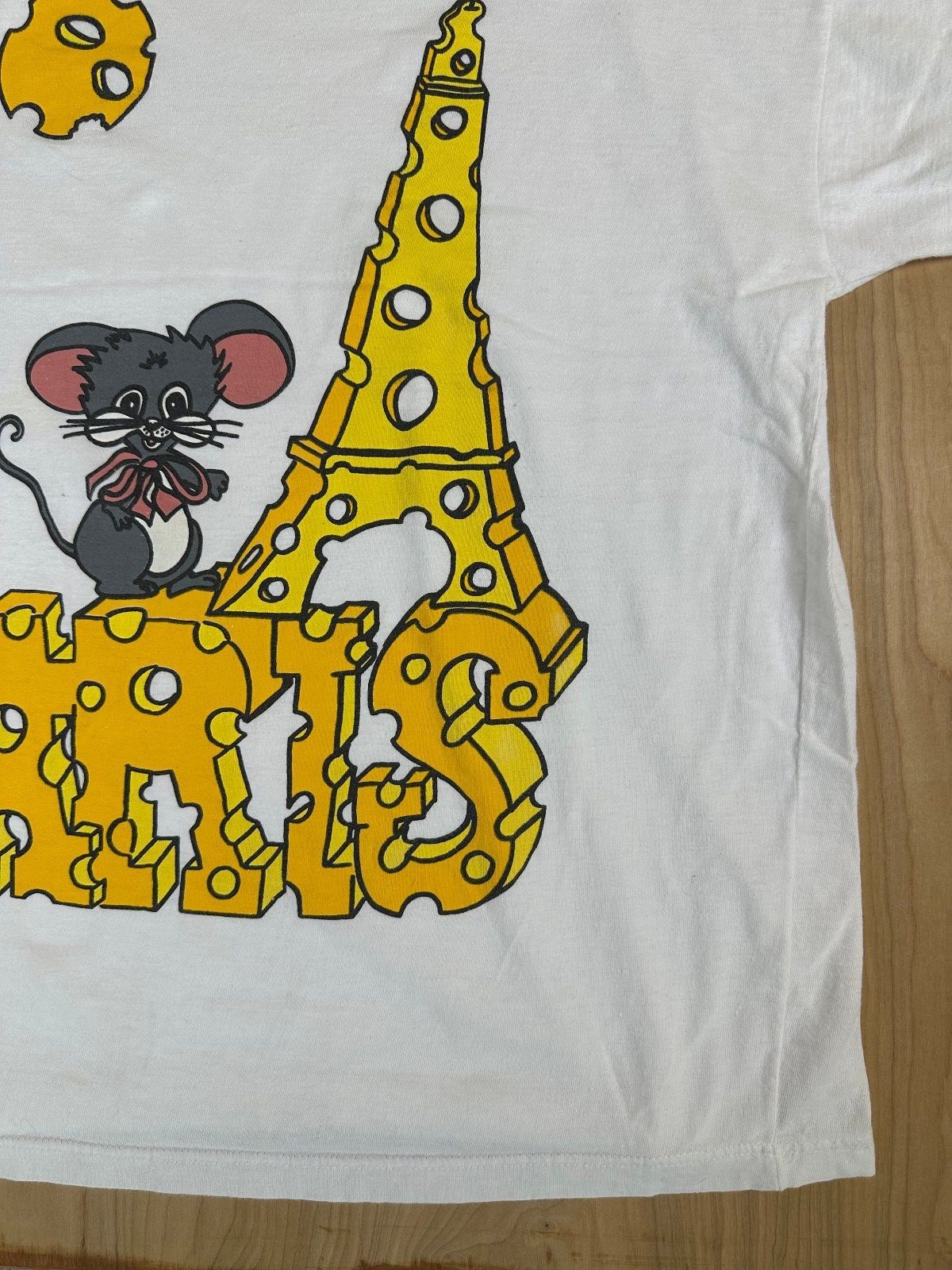 Vintage 90s Paris tshirt medium swiss cheese mouse eiffel tower france cotton
